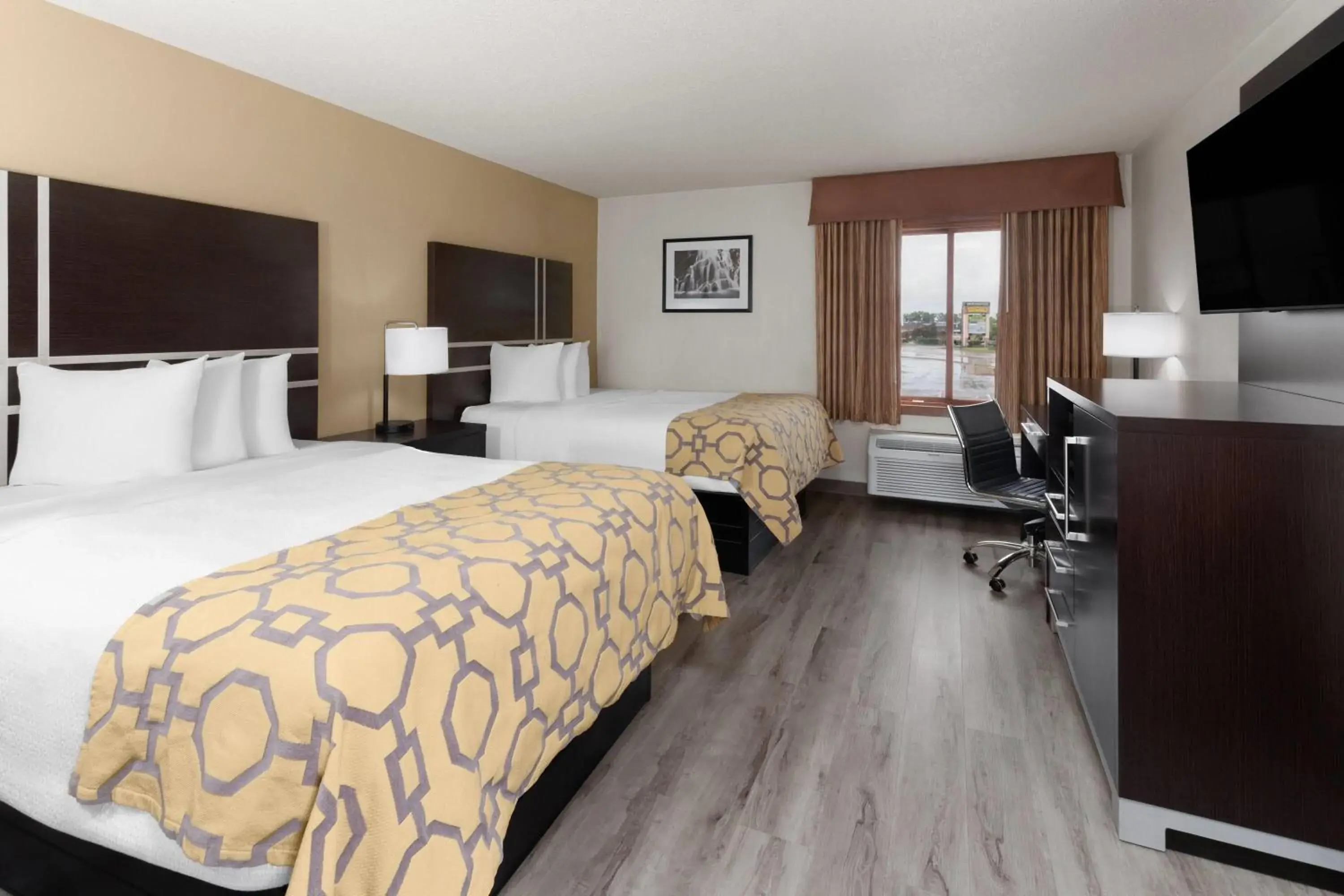 Queen Room with Two Queen Beds - Dog Friendly/Non-Smoking in Baymont by Wyndham Green Bay Queen Room with Two Queen Beds - Dog Friendly/Non-Smoking in Baymont by Wyndham Green Bay