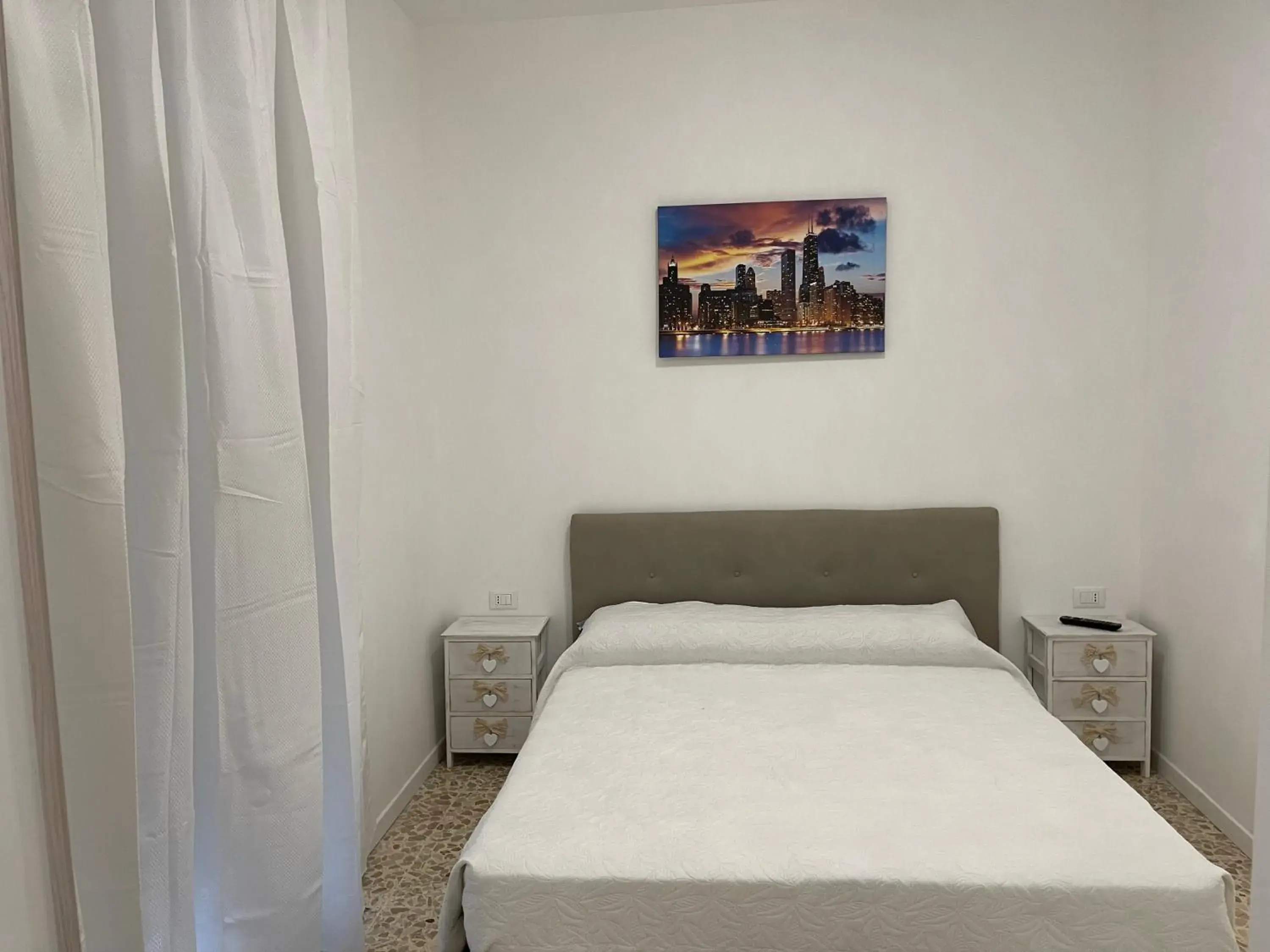 Single Room in Joys House Single Room in Joys House