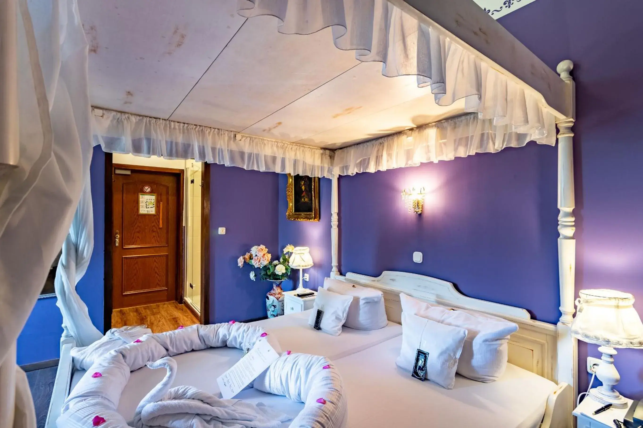 Comfort Double Room in Hotel Burg Trendelburg Comfort Double Room in Hotel Burg Trendelburg