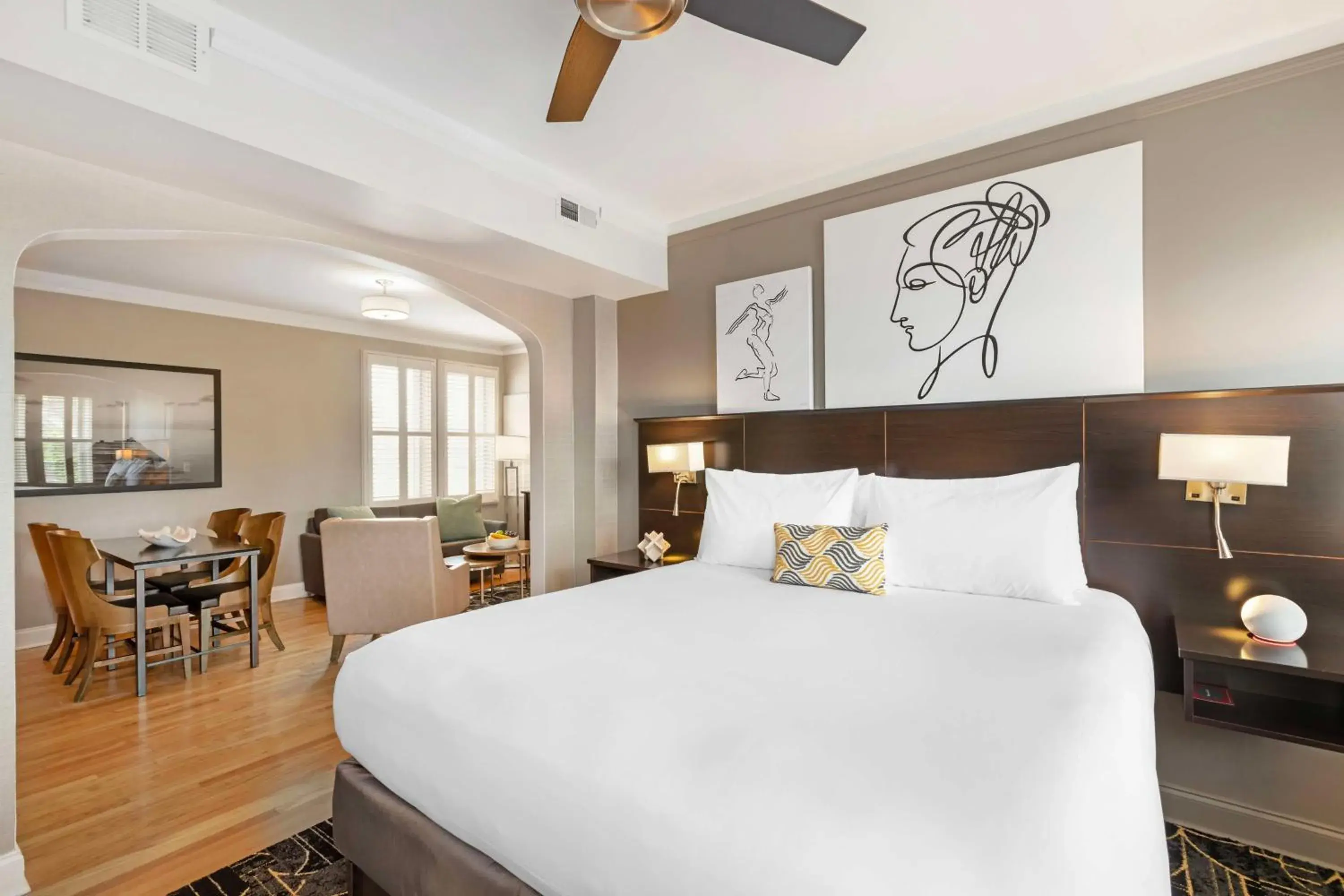 Two-Bedroom King Suite with Sofa Bed in Best Western Plus Hawthorne Terrace Hotel Two-Bedroom King Suite with Sofa Bed in Best Western Plus Hawthorne Terrace Hotel