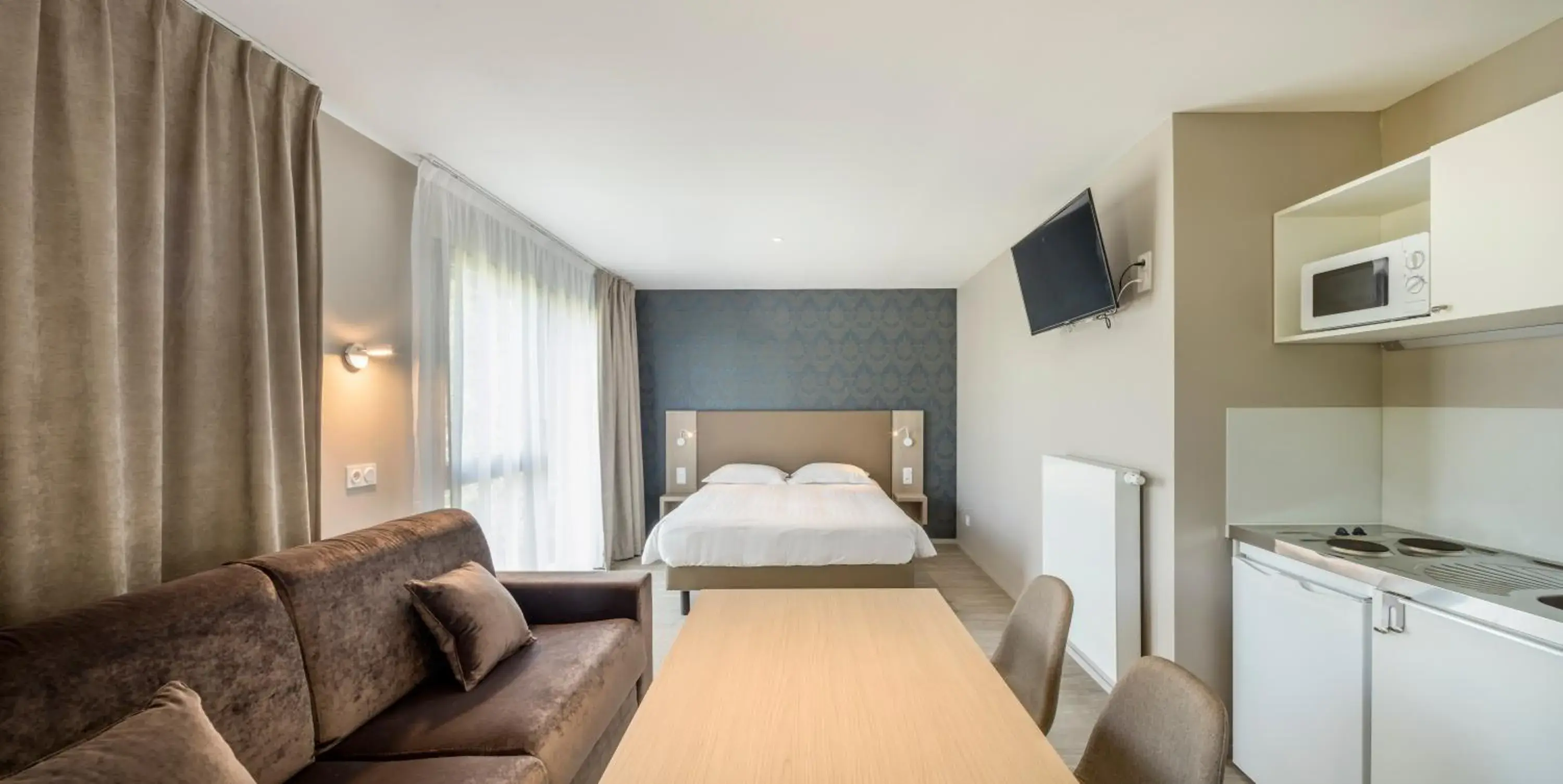 Apartment in The Originals City, Hôtel Les Caps, Saint-Brieuc Est Apartment in The Originals City, Hôtel Les Caps, Saint-Brieuc Est