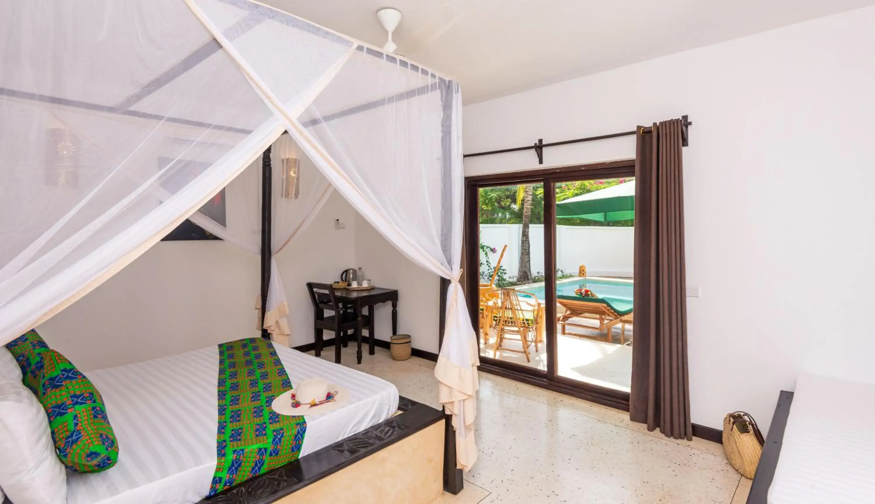 Deluxe Double Room with Extra Bed in Daima Villas Deluxe Double Room with Extra Bed in Daima Villas
