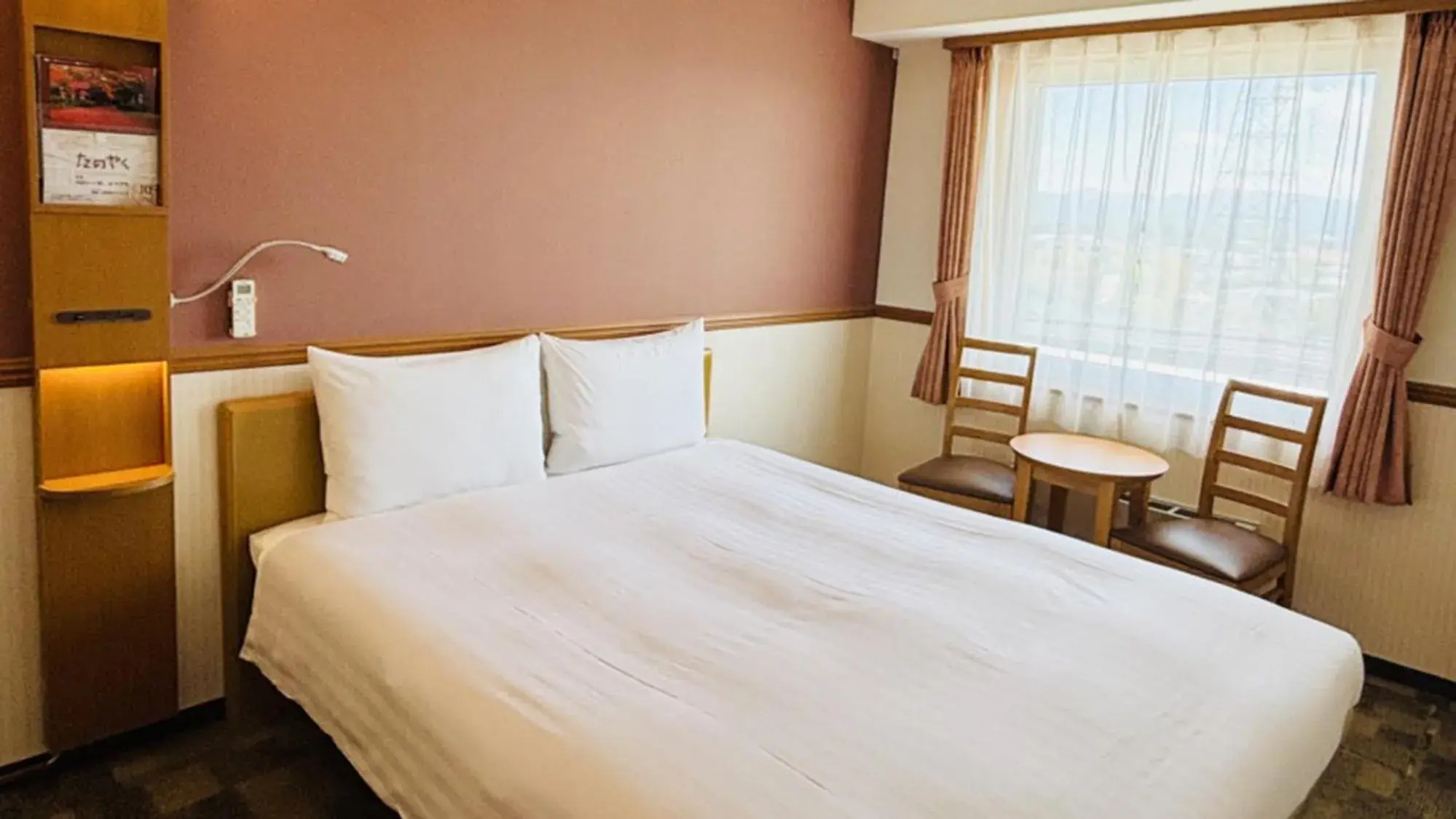 Queen Room - Non-Smoking in Toyoko Inn Sakudaira-eki Asama-guchi Queen Room - Non-Smoking in Toyoko Inn Sakudaira-eki Asama-guchi