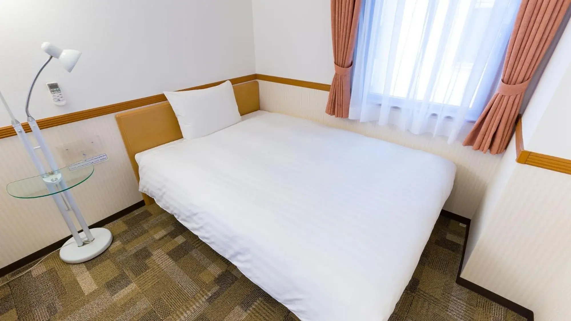Double Room for Single Use - Non-Smoking in Toyoko Inn Shin-yatsushiro Ekimae Double Room for Single Use - Non-Smoking in Toyoko Inn Shin-yatsushiro Ekimae