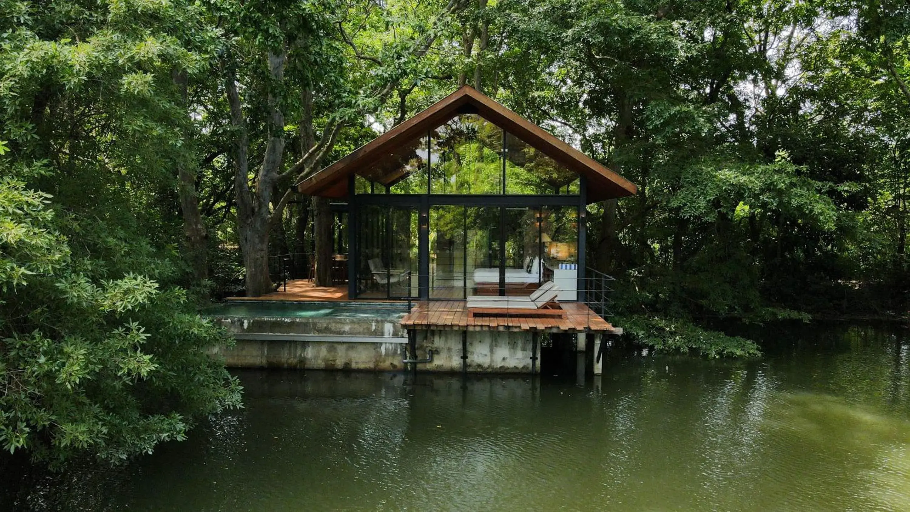 Attikka - Water Chalet with Plunge Pool (10% off on food) in Kalundewa Retreat Attikka - Water Chalet with Plunge Pool (10% off on food) in Kalundewa Retreat