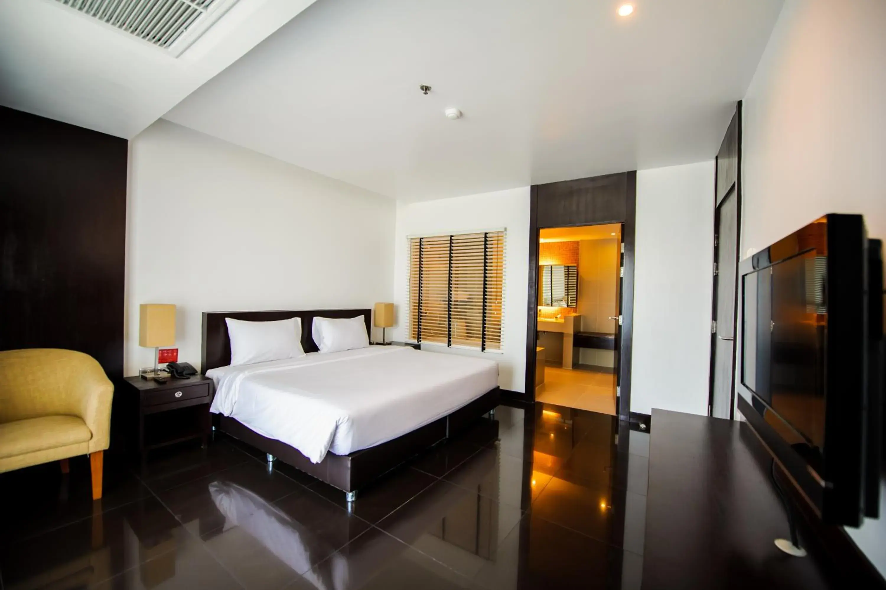 Corner Suite with City View in Hotel Selection Pattaya Corner Suite with City View in Hotel Selection Pattaya