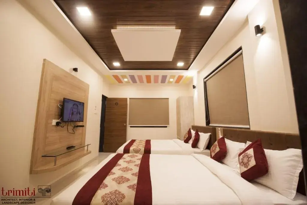 Large Double or Twin Room in ONELLA REGENCY Large Double or Twin Room in ONELLA REGENCY