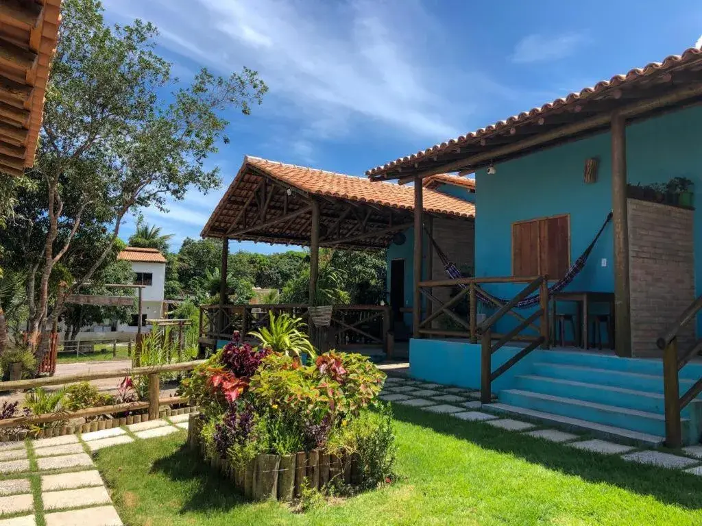 Triple Room with Garden View in Pousada Luar de Caraíva Triple Room with Garden View in Pousada Luar de Caraíva
