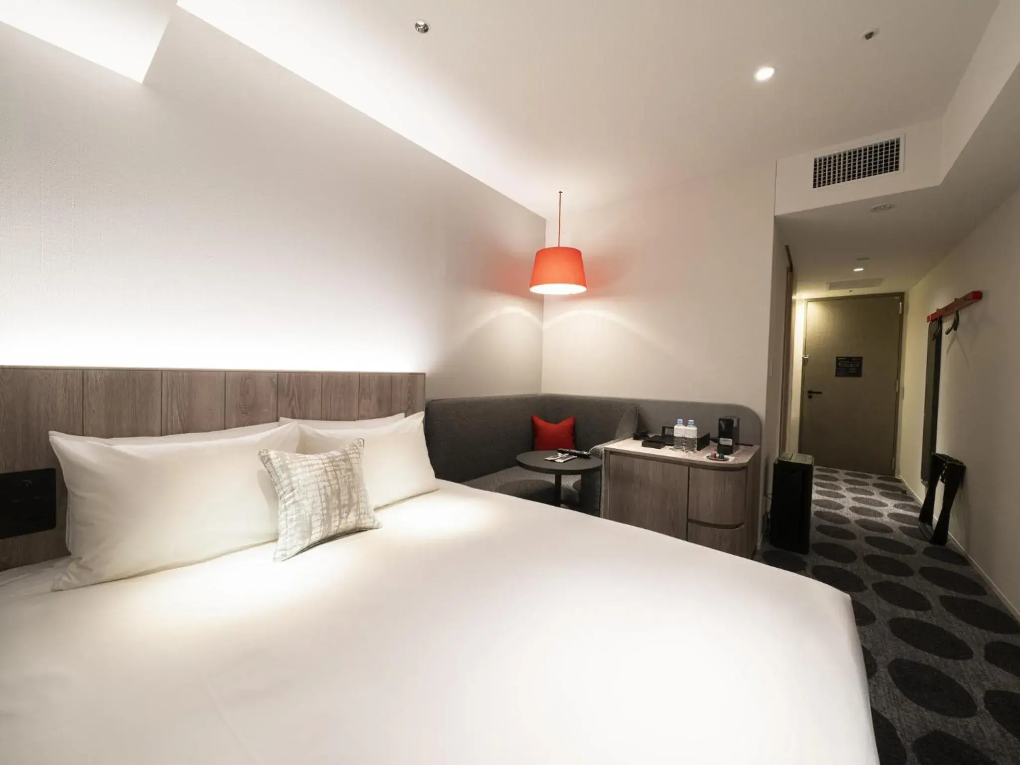 Queen Room - single occupancy - Top Floor in Hotel JAL City Toyama Queen Room - single occupancy - Top Floor in Hotel JAL City Toyama