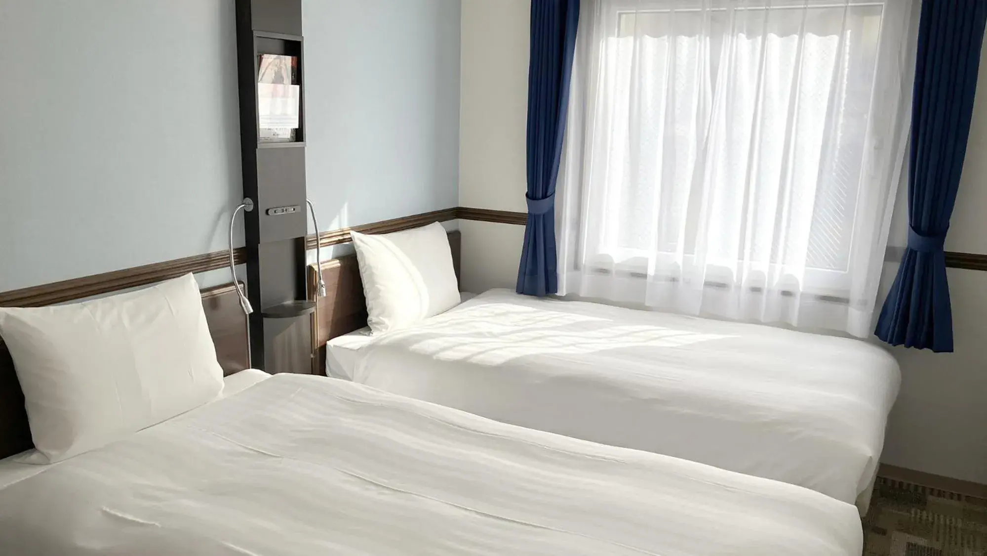 Twin Room - Non-Smoking in Toyoko Inn Okayama eki Higashi guchi Twin Room - Non-Smoking in Toyoko Inn Okayama eki Higashi guchi