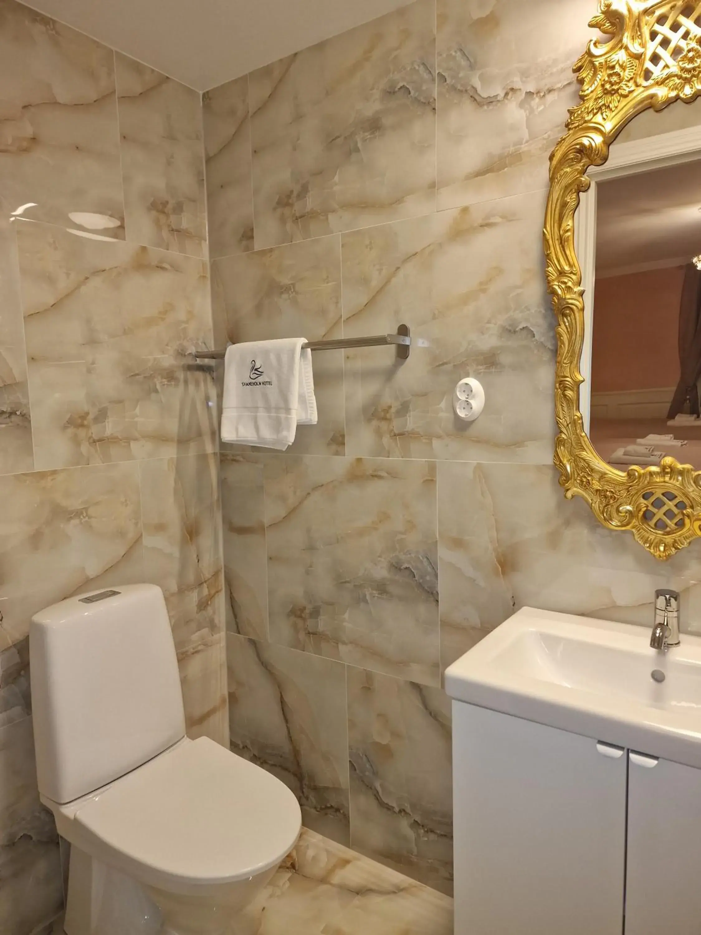 Deluxe Family Suite in Svaneholm Hotel Deluxe Family Suite in Svaneholm Hotel