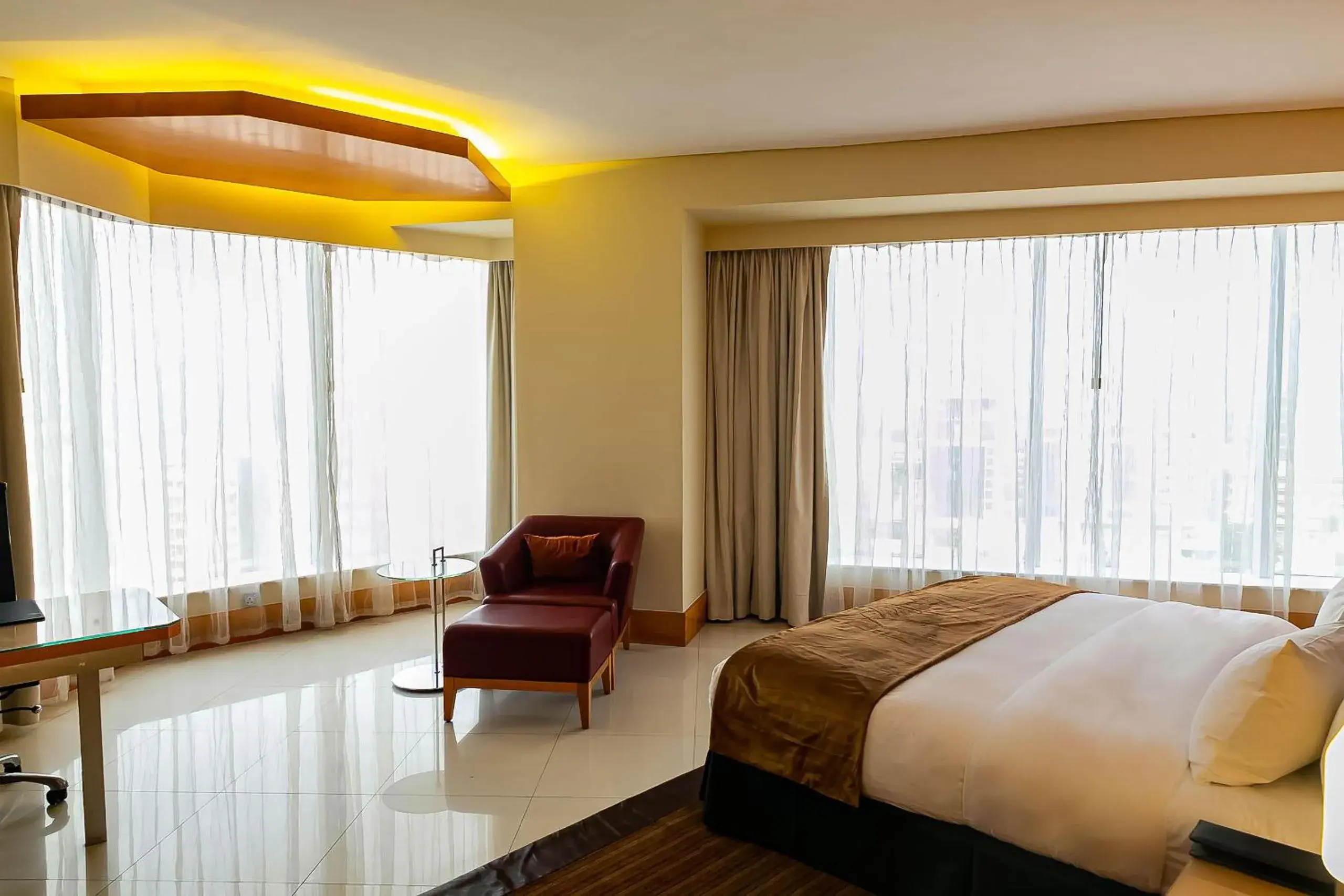 Deluxe Suite in Lagos Continental Hotel Deluxe Suite in Lagos Continental Hotel