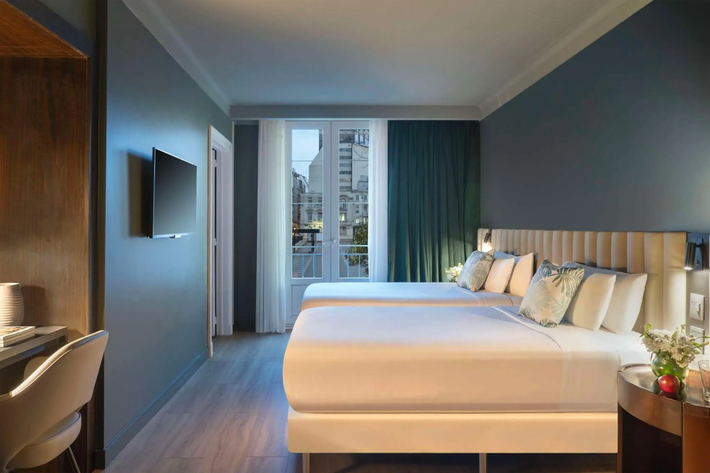 Premium with Balcony in NH Collection Buenos Aires Lancaster Premium with Balcony in NH Collection Buenos Aires Lancaster