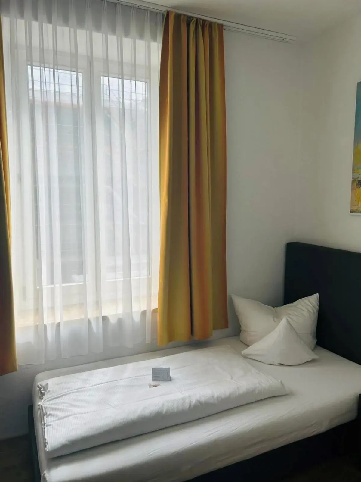 Economy Single Room in Hotel Wendelstein Economy Single Room in Hotel Wendelstein