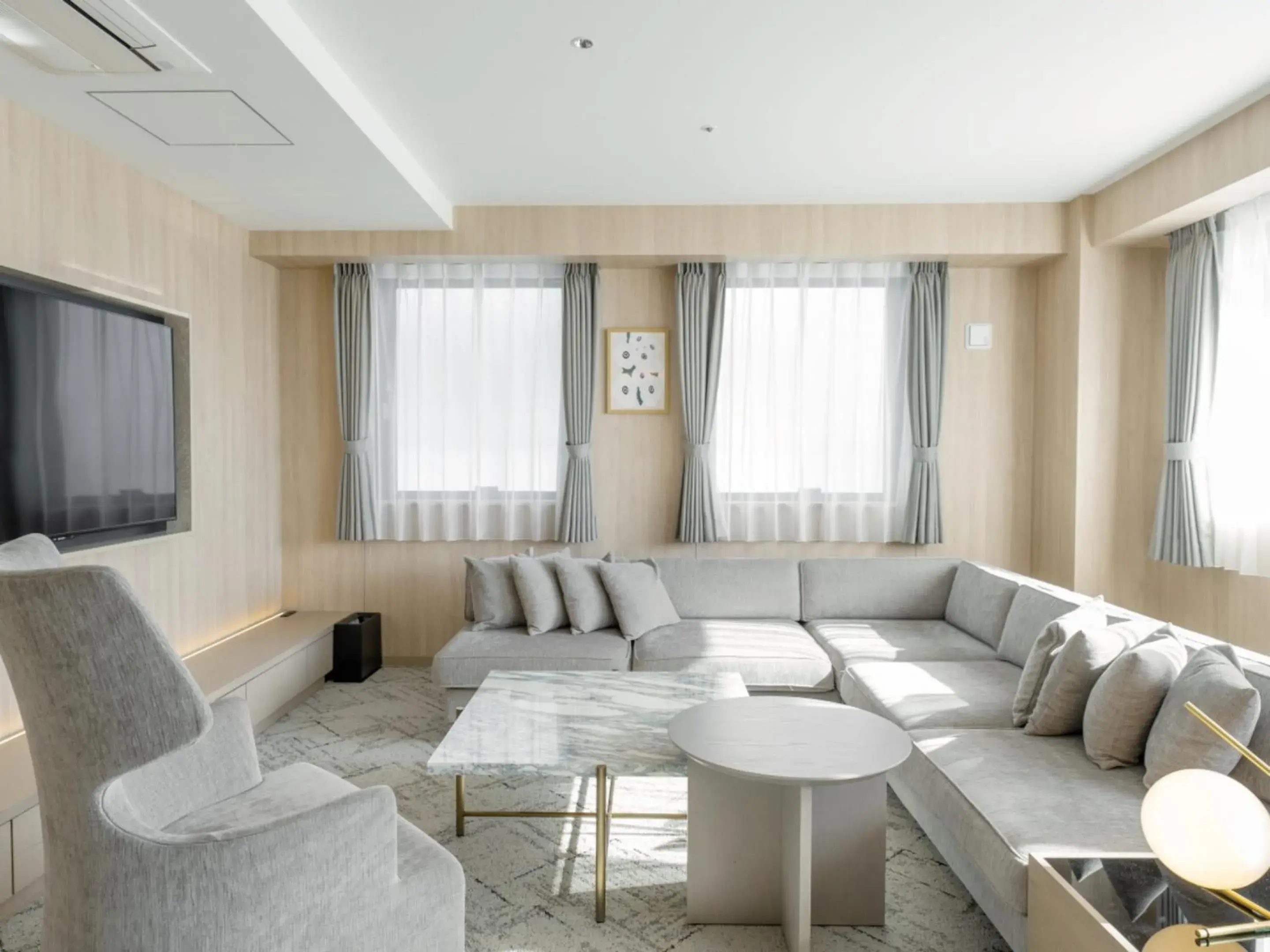 King Suite in HOTEL THE LEBEN OSAKA King Suite in HOTEL THE LEBEN OSAKA