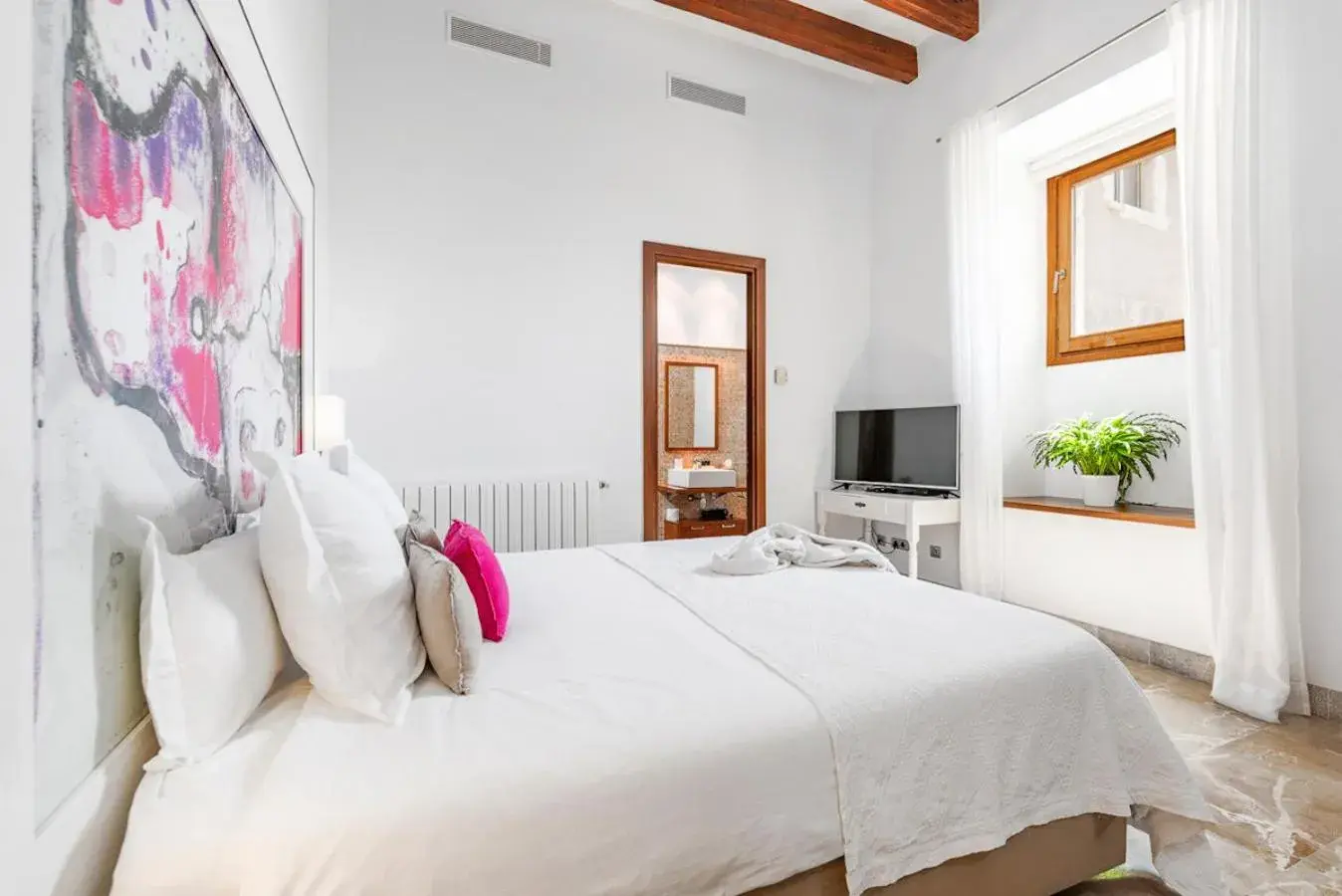 Standard Double or Twin Room in Finca Son Arnau Standard Double or Twin Room in Finca Son Arnau