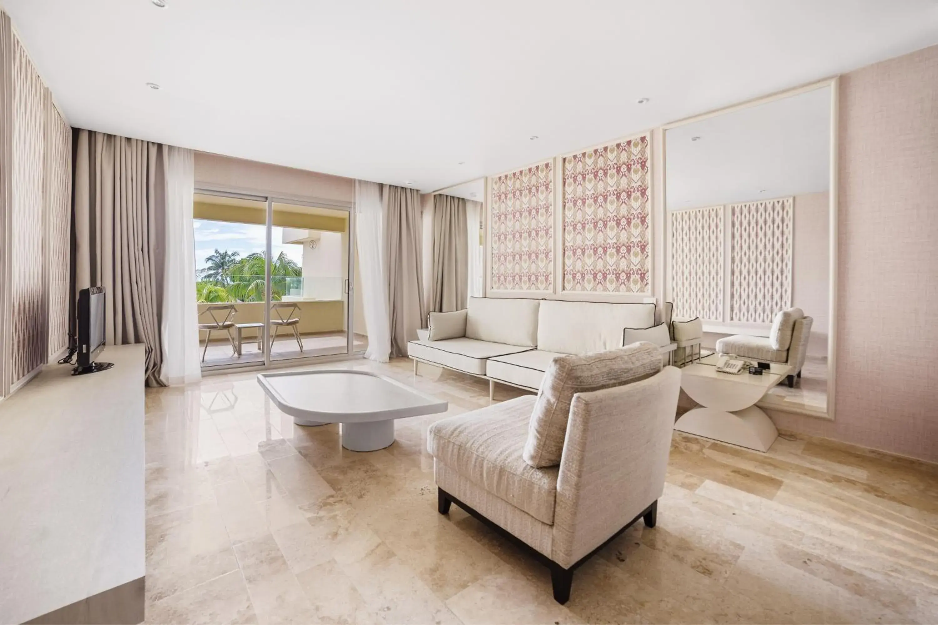 Deluxe Suite with Garden View in Privilege Aluxes Adults Only Deluxe Suite with Garden View in Privilege Aluxes Adults Only