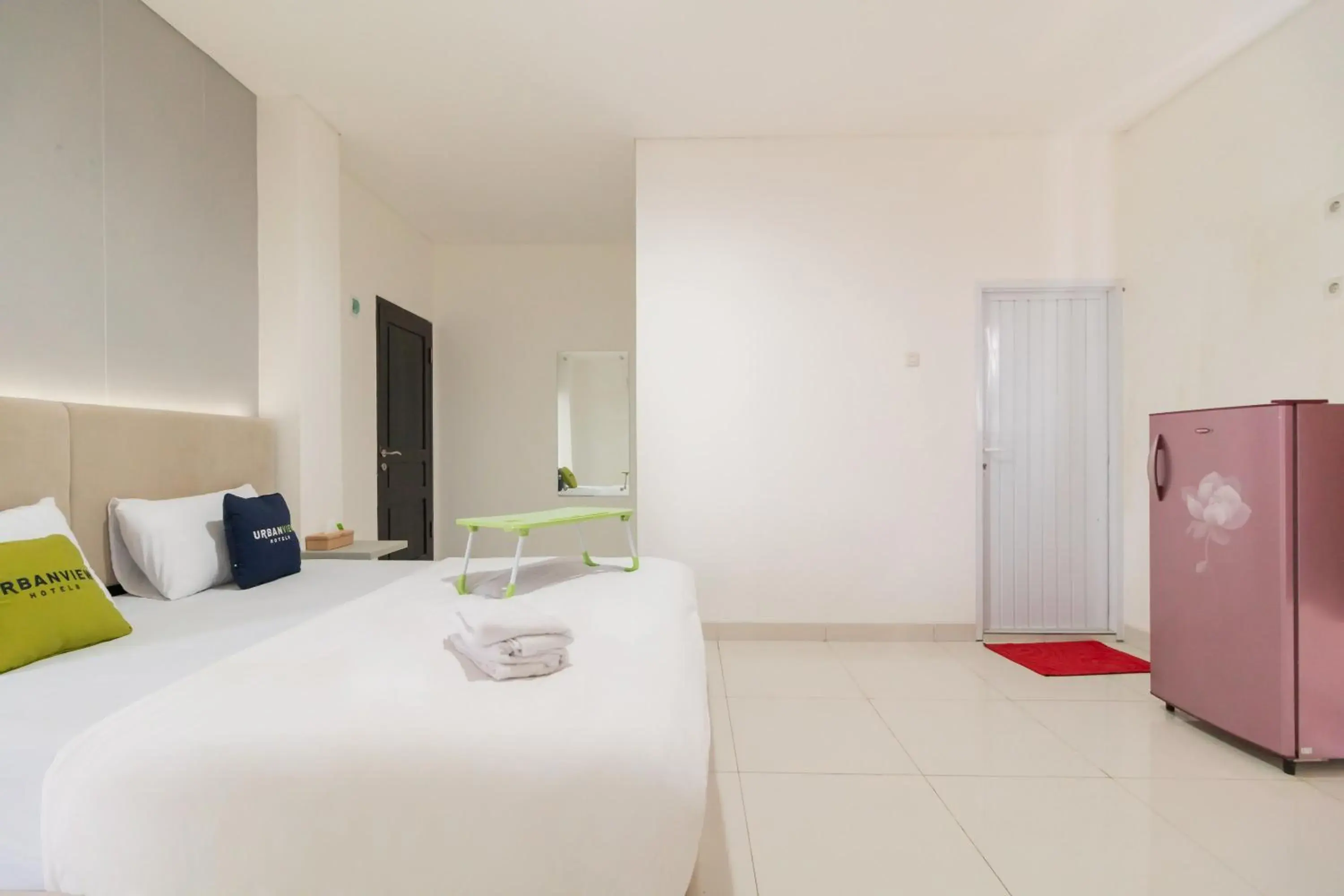 Suite in Urbanview Hotel Ephe Palembang by RedDoorz Suite in Urbanview Hotel Ephe Palembang by RedDoorz
