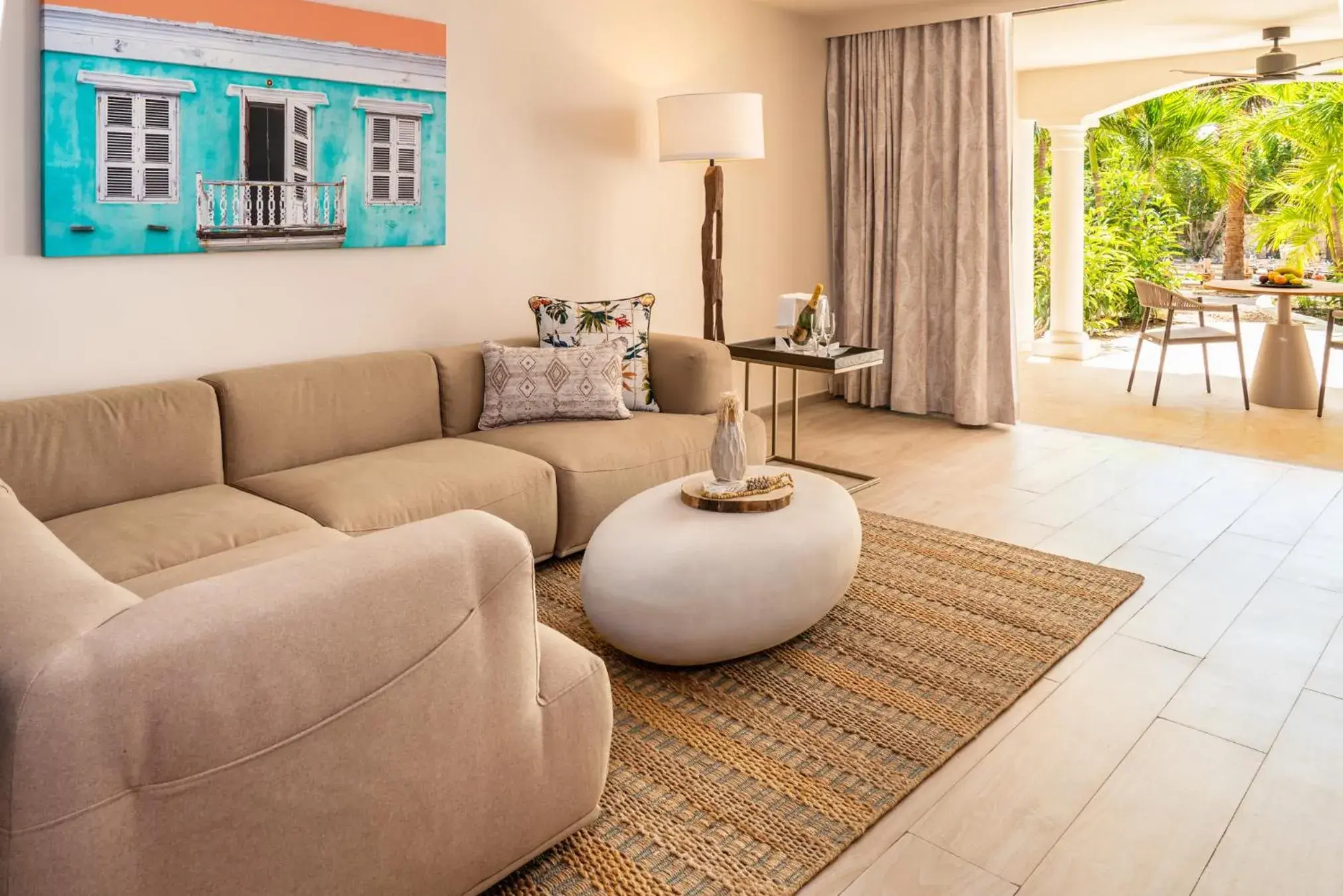 Master Suite With Pool King bed in Zoetry Curacao Master Suite With Pool King bed in Zoetry Curacao