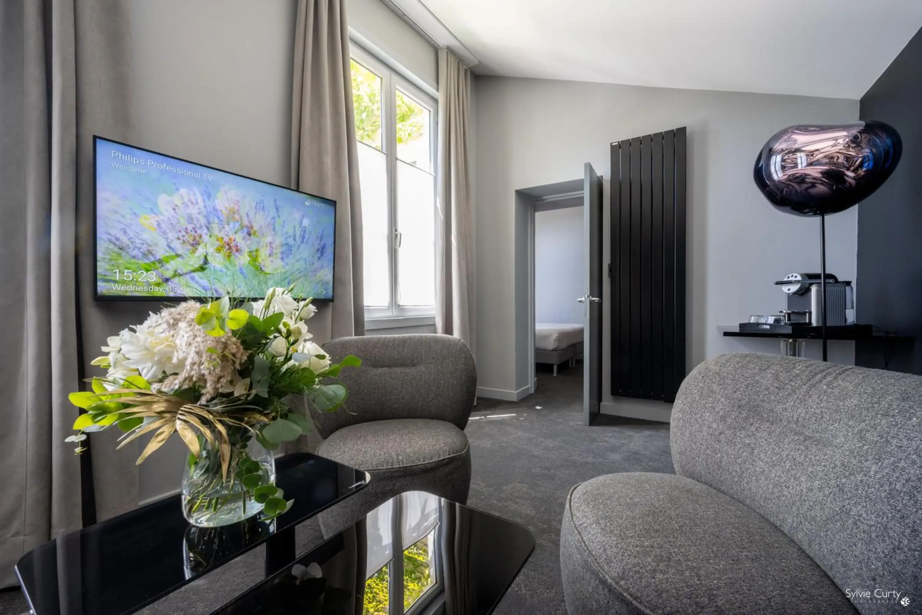 "Aliénor d'Aquitaine" Suite in Hôtel La Monnaie Arty & Spa "Aliénor d'Aquitaine" Suite in Hôtel La Monnaie Arty & Spa