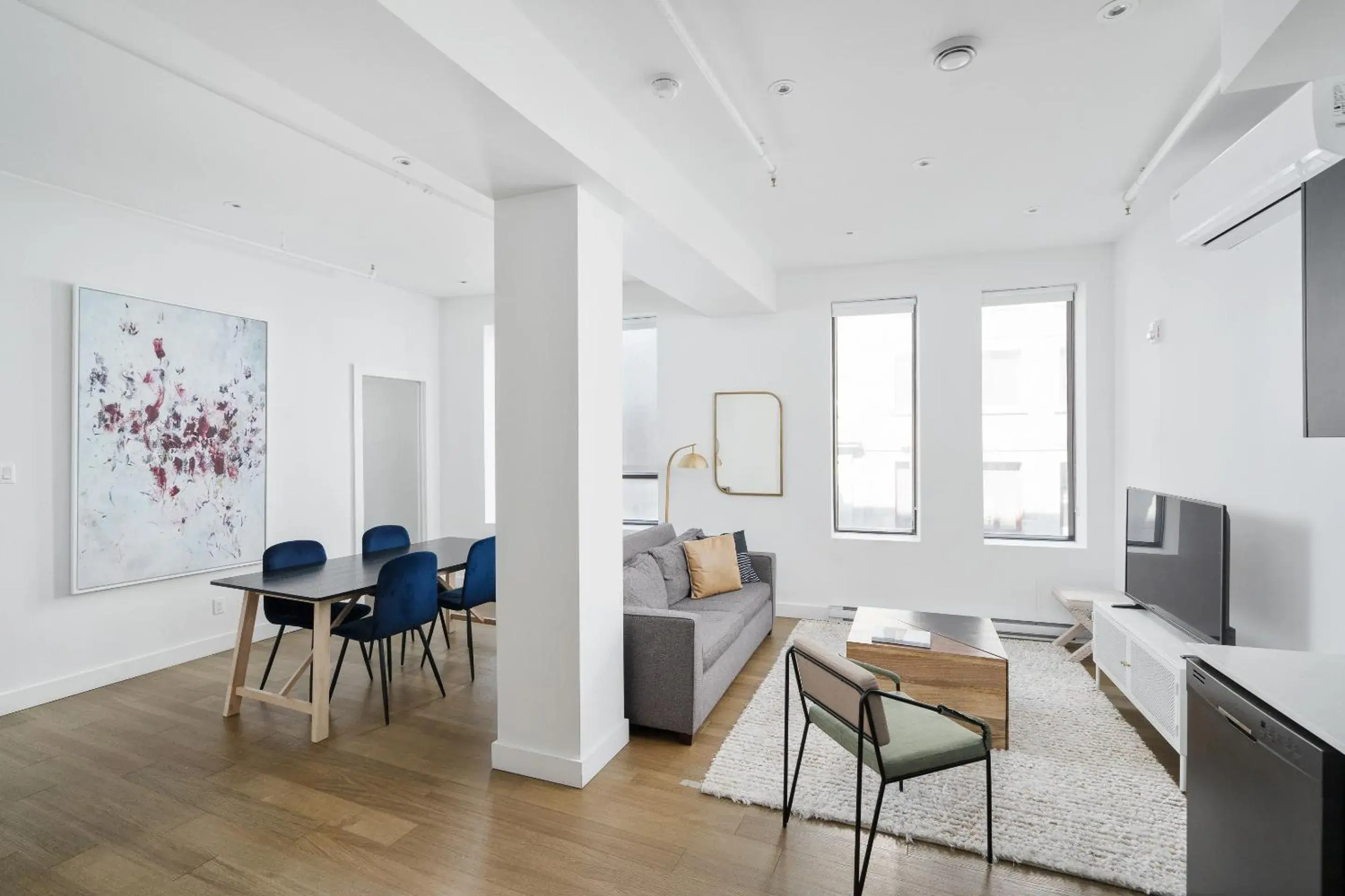 Premium Two-Bedroom with Sofa Bed in Bakan- Palais des Congres, Convention Centre Premium Two-Bedroom with Sofa Bed in Bakan- Palais des Congres, Convention Centre