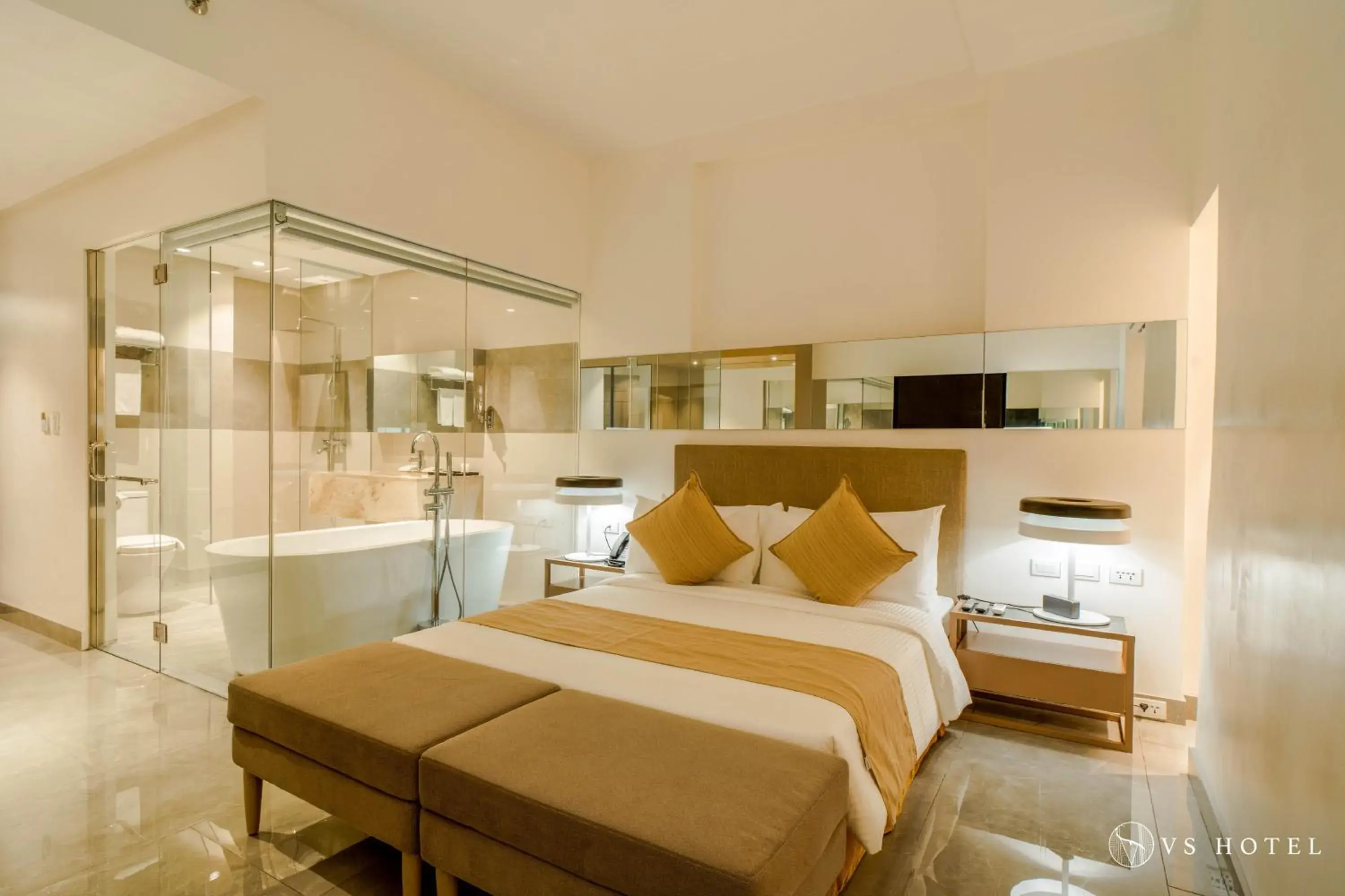 King Room in VS Hotel King Room in VS Hotel