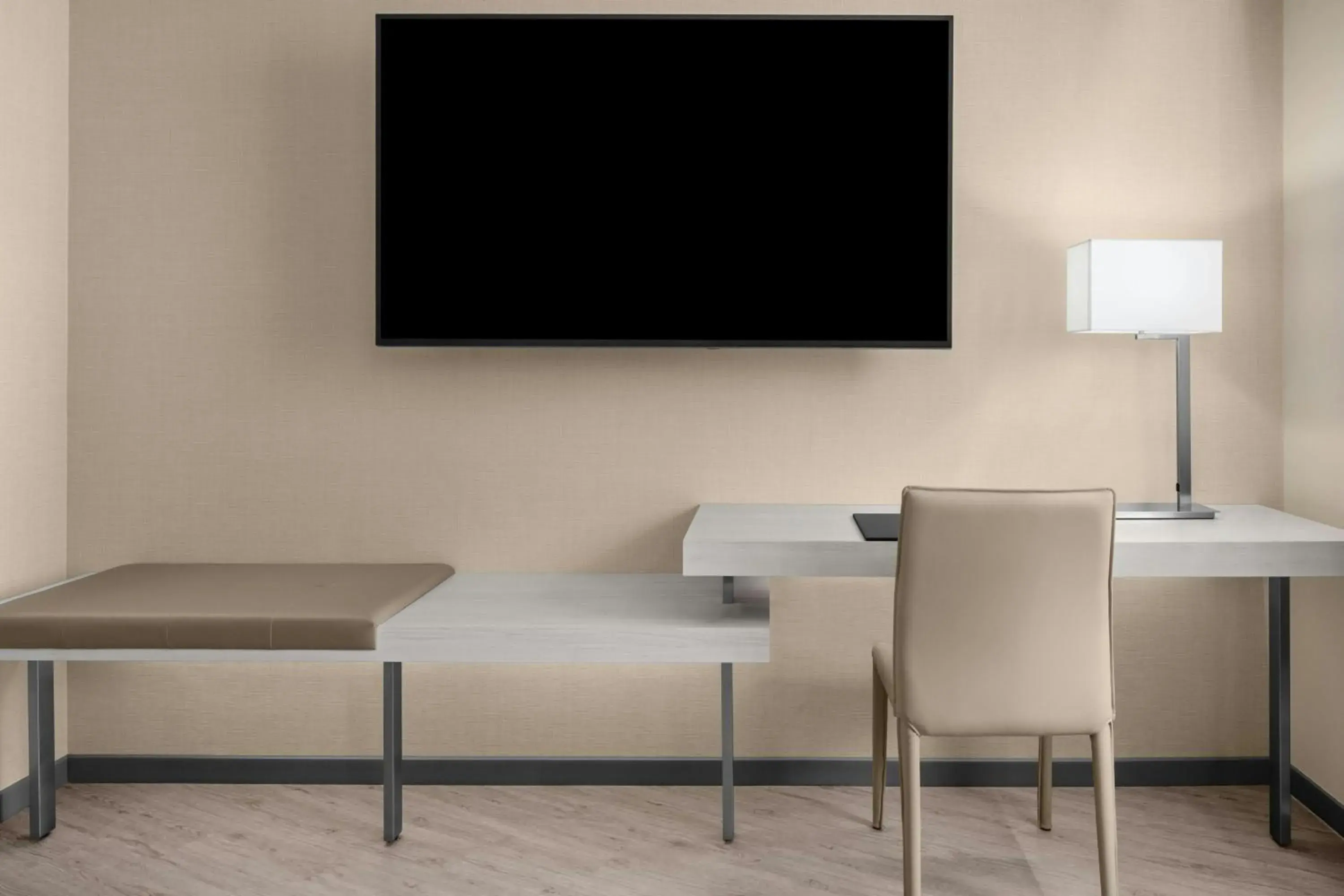 King Room in AC Hotel by Marriott Washington DC Capitol Hill Navy Yard King Room in AC Hotel by Marriott Washington DC Capitol Hill Navy Yard