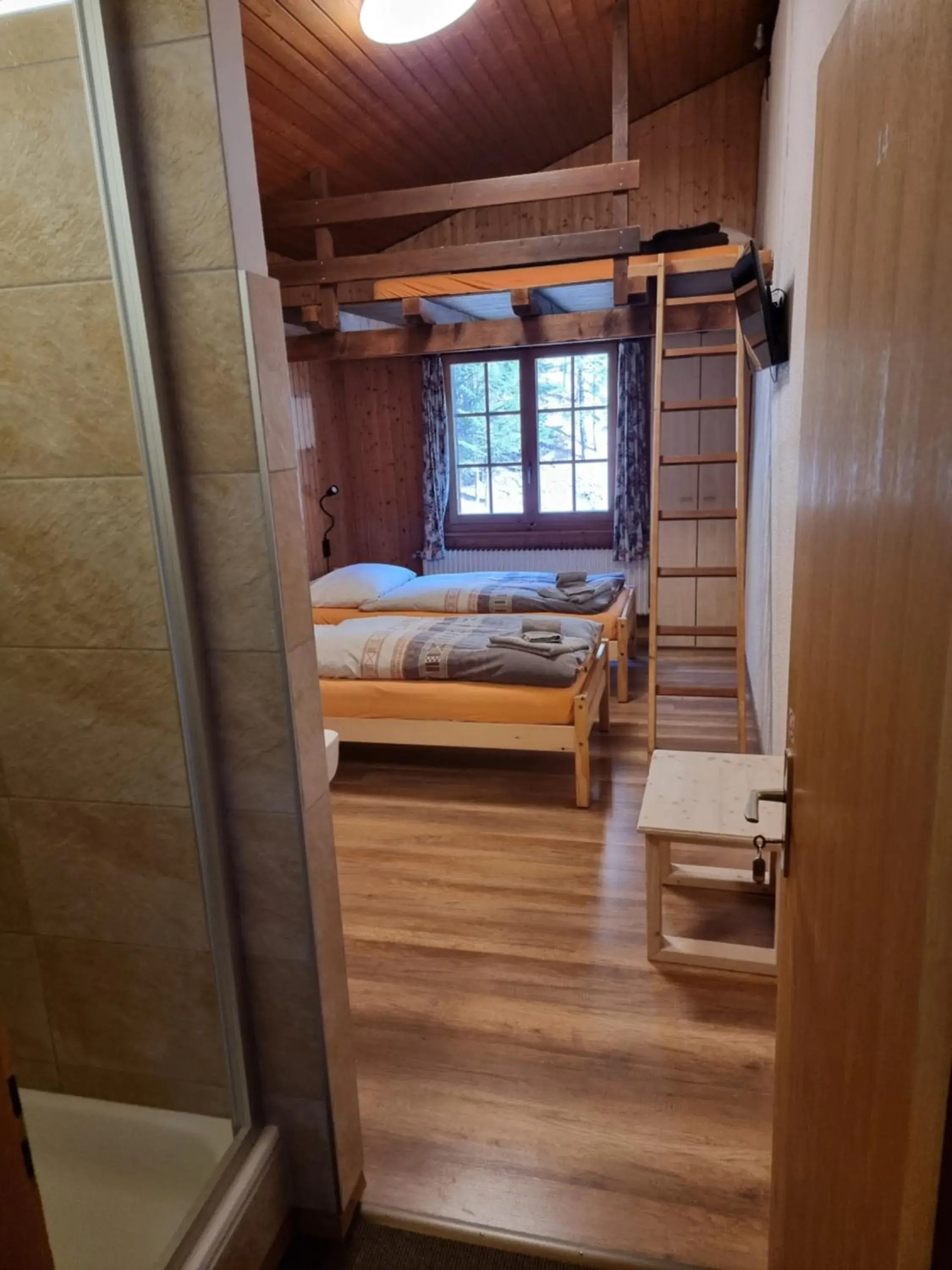 Triple Room with Shower in Le Catogne Triple Room with Shower in Le Catogne