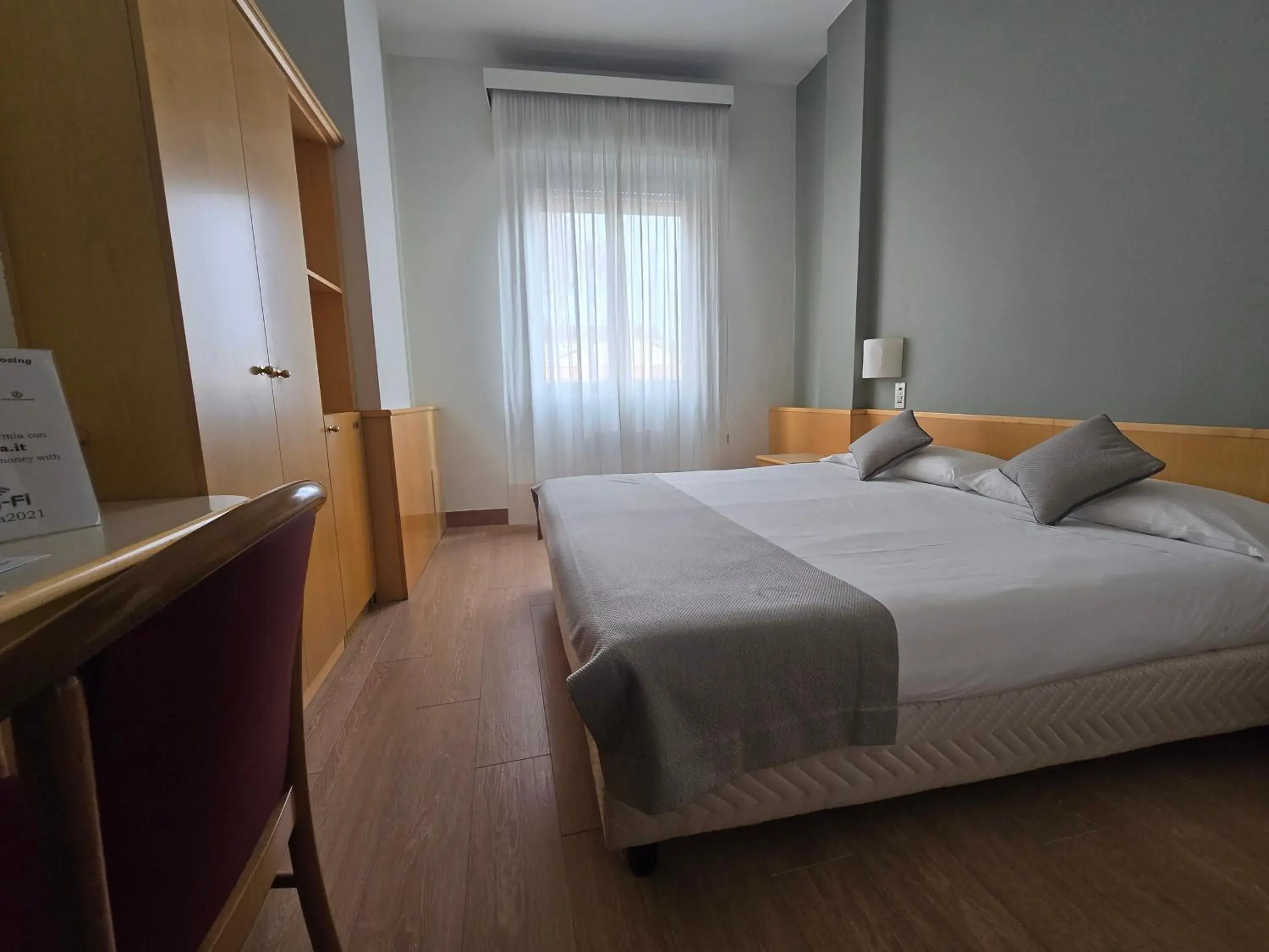 Double Room in Mokinba Hotels Sant'Ambroeus Double Room in Mokinba Hotels Sant'Ambroeus