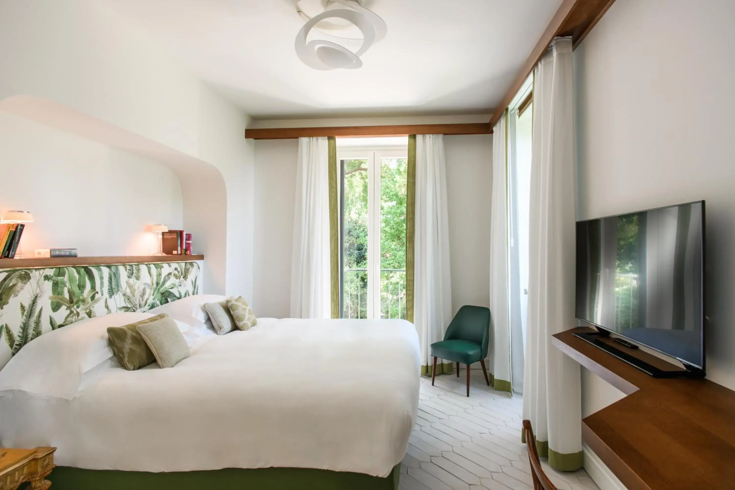 Apartment with Garden View in Parco dei Principi Apartment with Garden View in Parco dei Principi