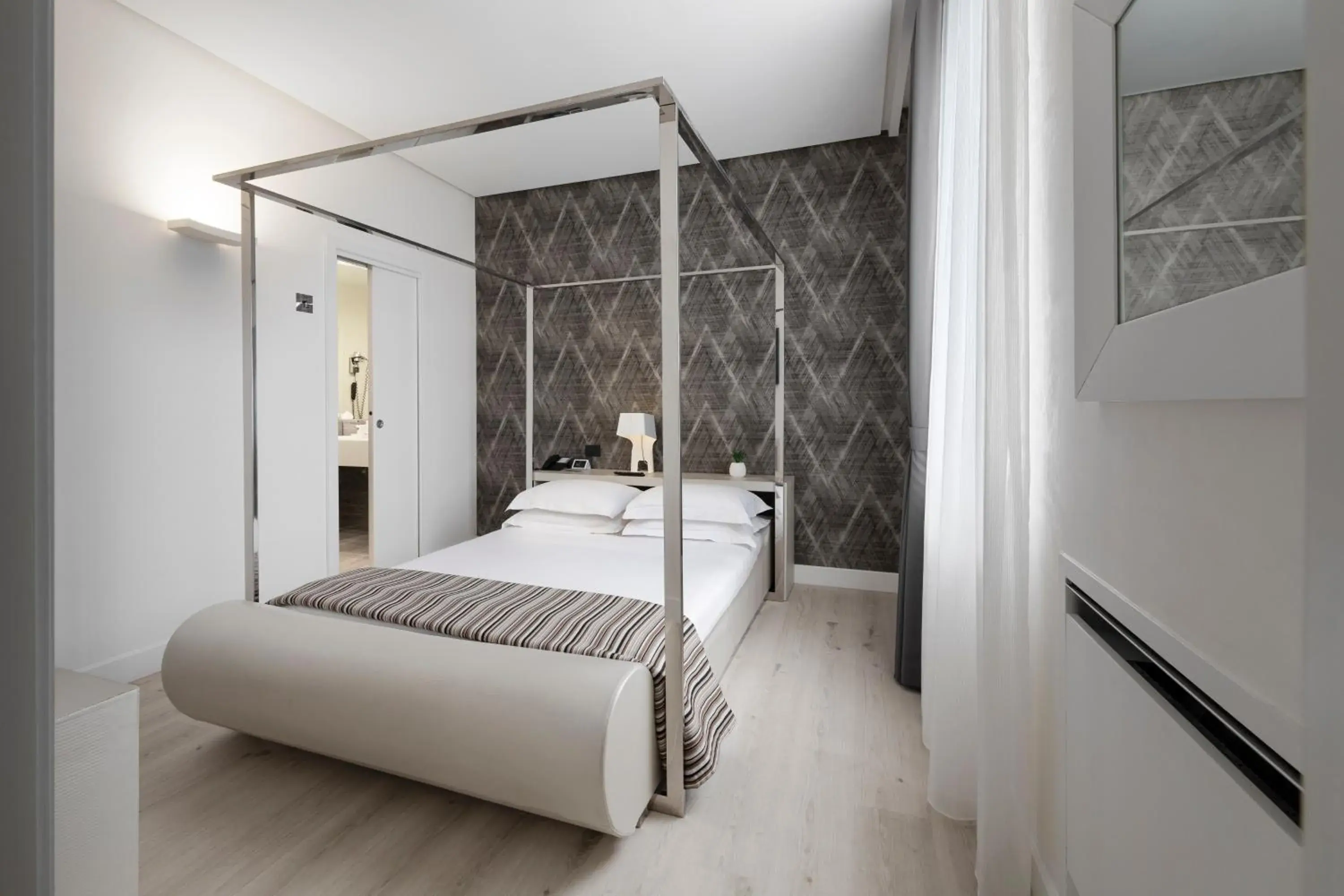 Superior Suite with Spa Access in LHP Hotel Montecatini Palace & SPA Superior Suite with Spa Access in LHP Hotel Montecatini Palace & SPA