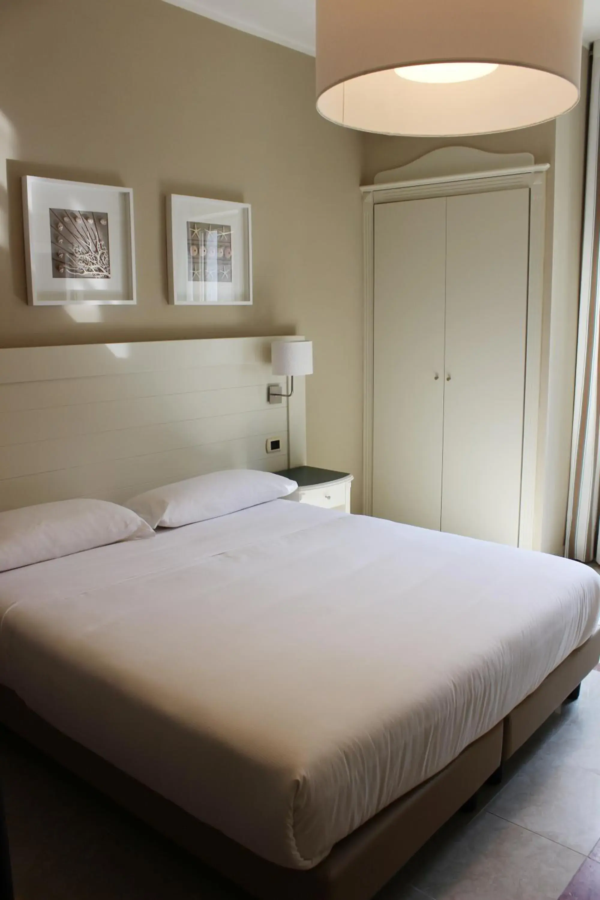 Classic Double or Twin Room - single occupancy in Astoria Hotel Classic Double or Twin Room - single occupancy in Astoria Hotel