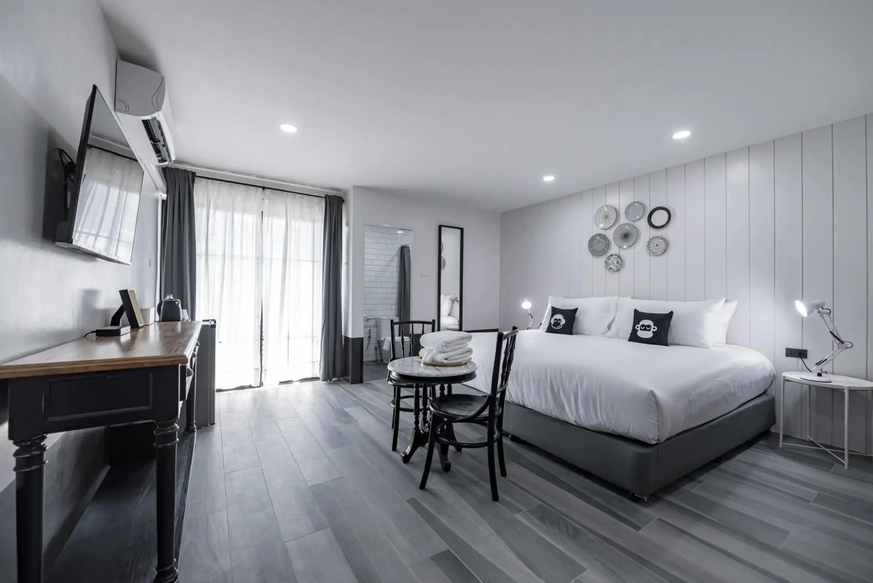 Blu Monkey Boutique Bangsaen Blu Monkey Boutique Bangsaen