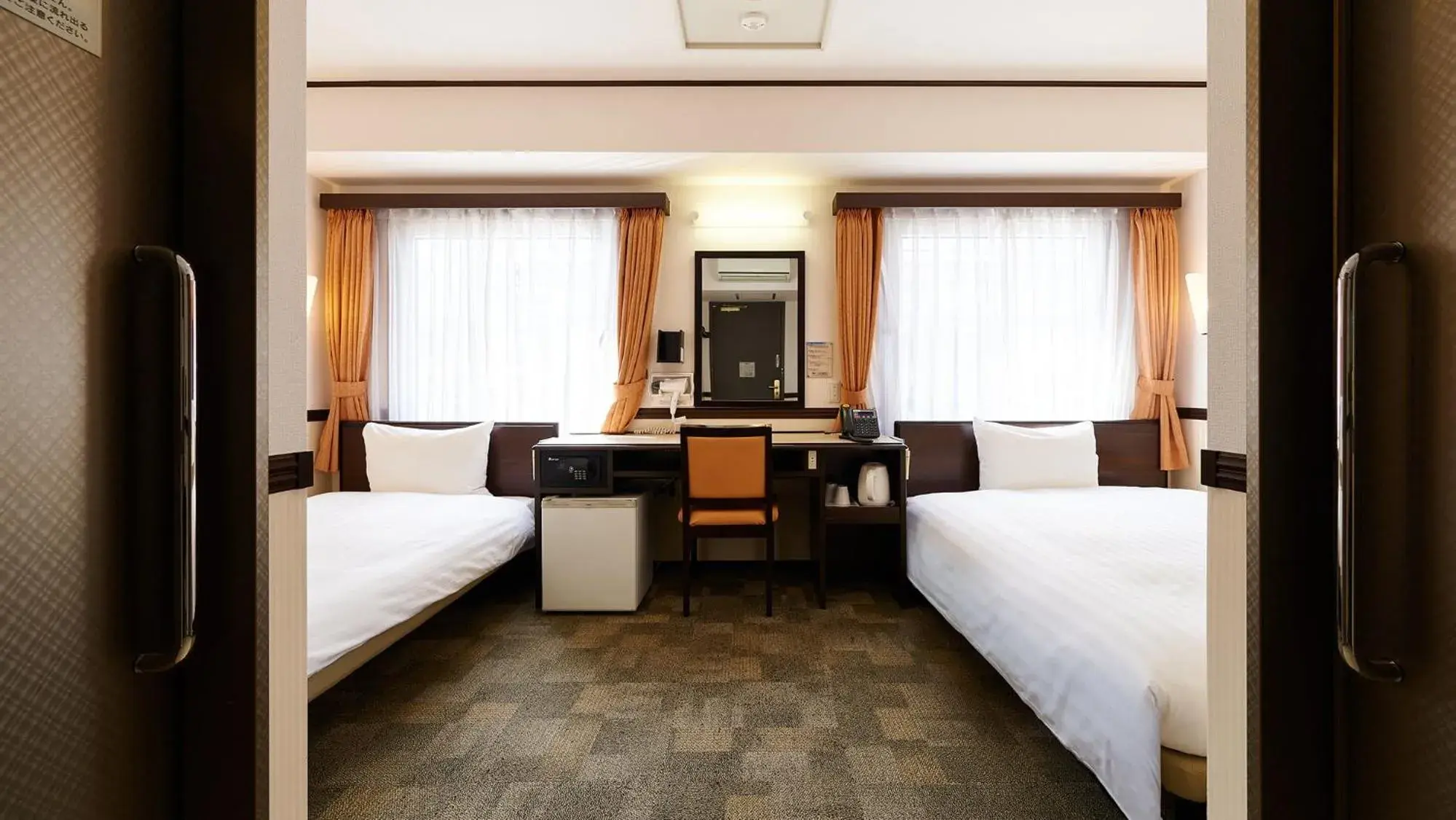 Accessible Twin Room - single occupancy - Non-Smoking in Toyoko Inn Yashio Ekimae Accessible Twin Room - single occupancy - Non-Smoking in Toyoko Inn Yashio Ekimae