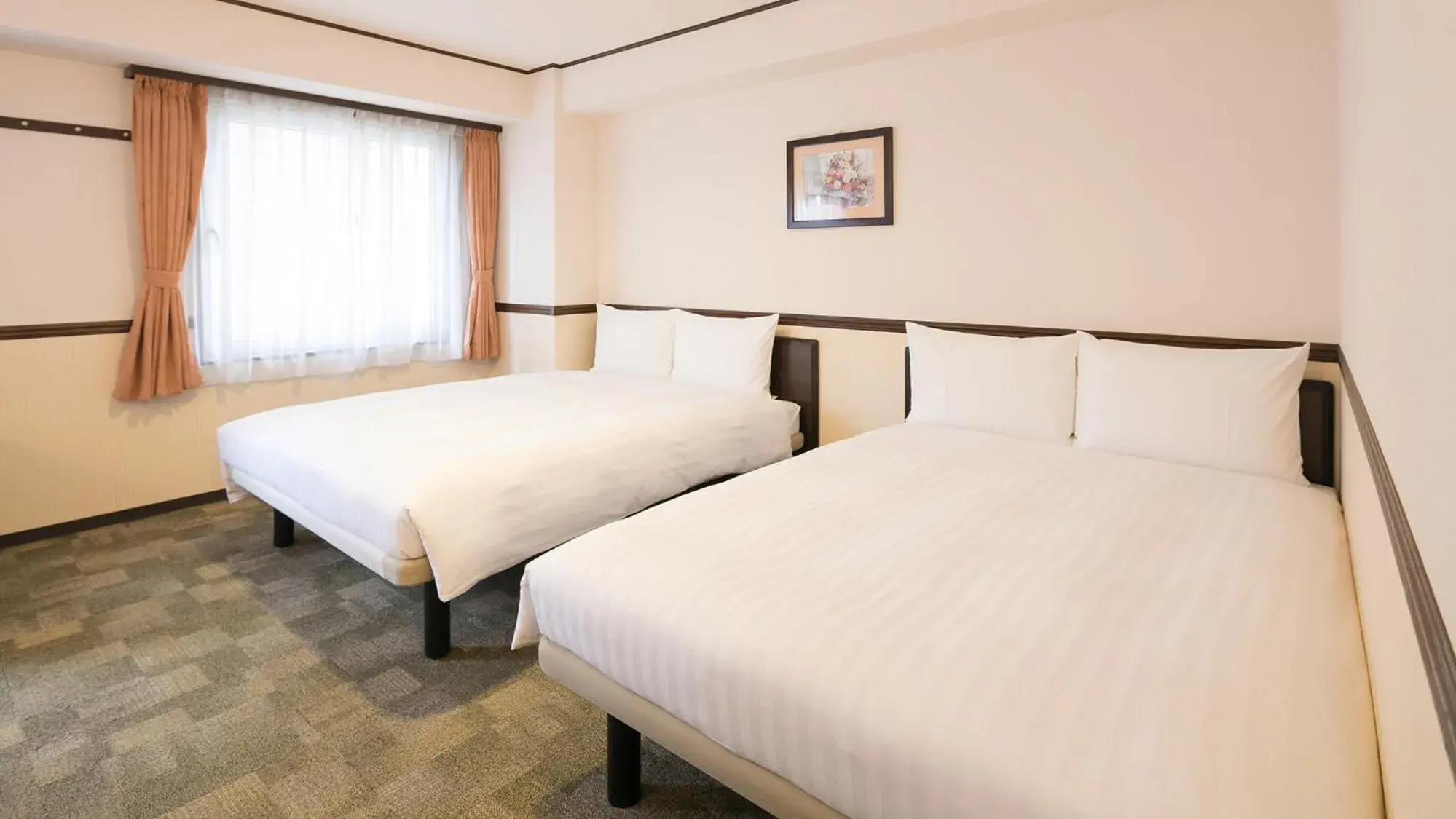 Family Twin Room - Non-Smoking in Toyoko Inn Yashio Ekimae Family Twin Room - Non-Smoking in Toyoko Inn Yashio Ekimae