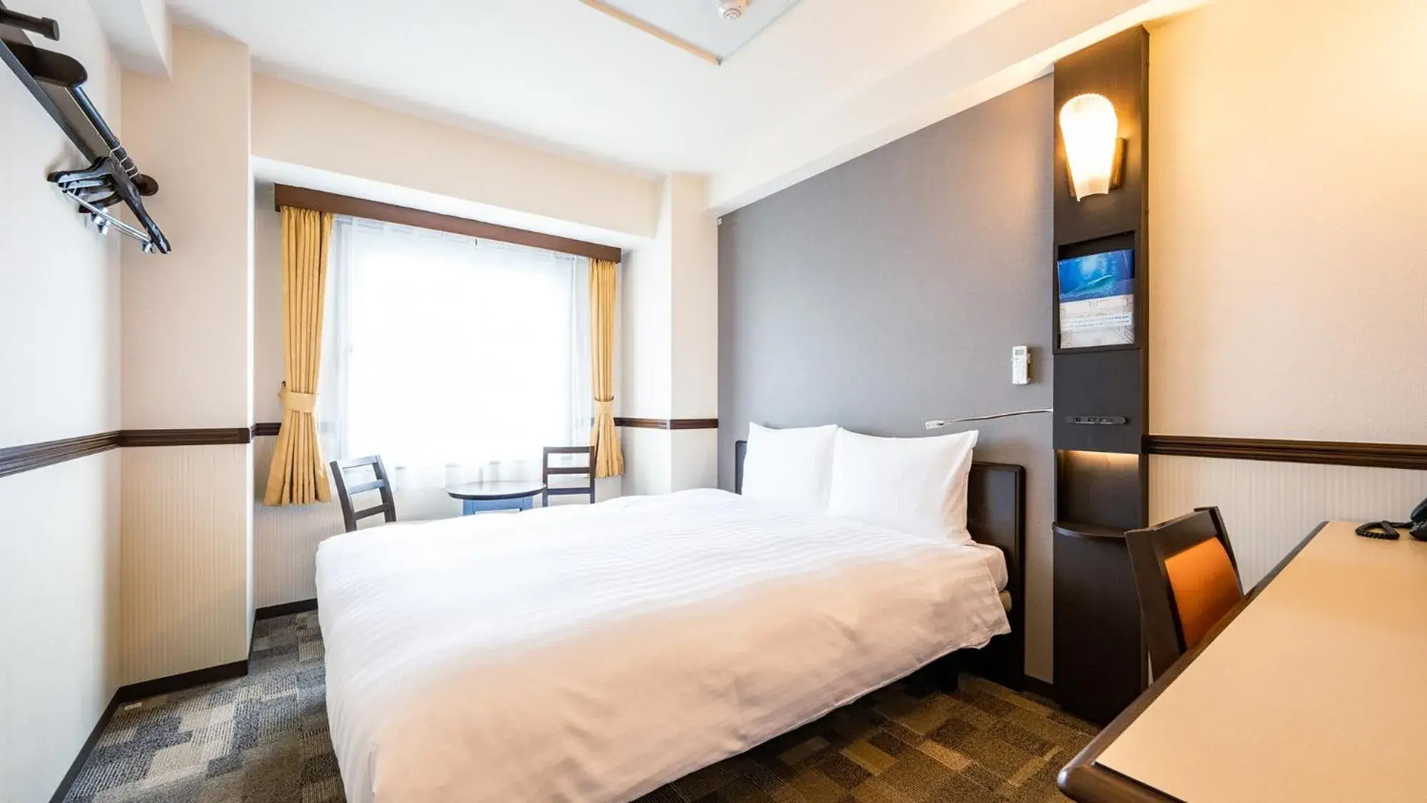 Queen Room - single occupancy - Smoking in Toyoko Inn Hikone eki Higashi guchi Queen Room - single occupancy - Smoking in Toyoko Inn Hikone eki Higashi guchi