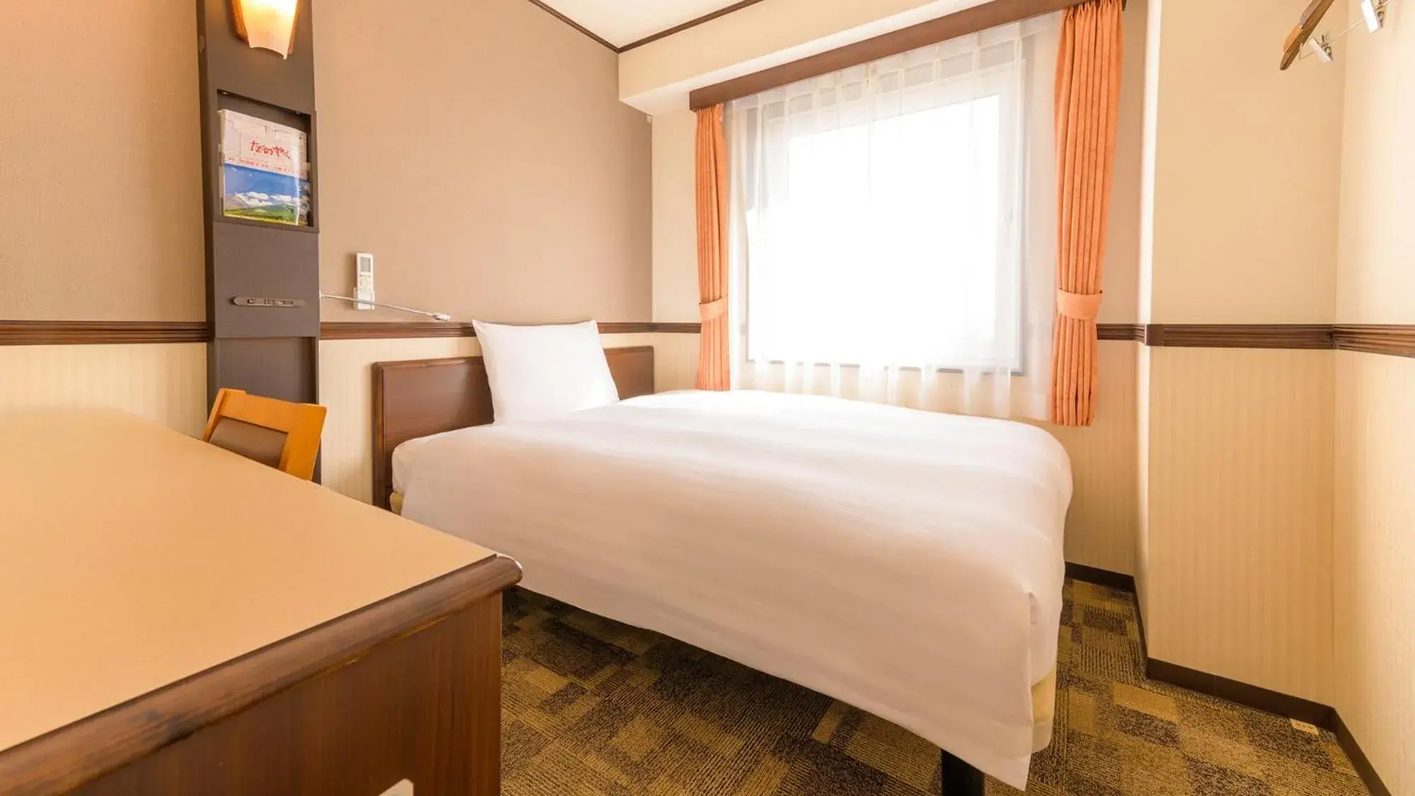 Single Room - Smoking in Toyoko Inn Hikone eki Higashi guchi Single Room - Smoking in Toyoko Inn Hikone eki Higashi guchi