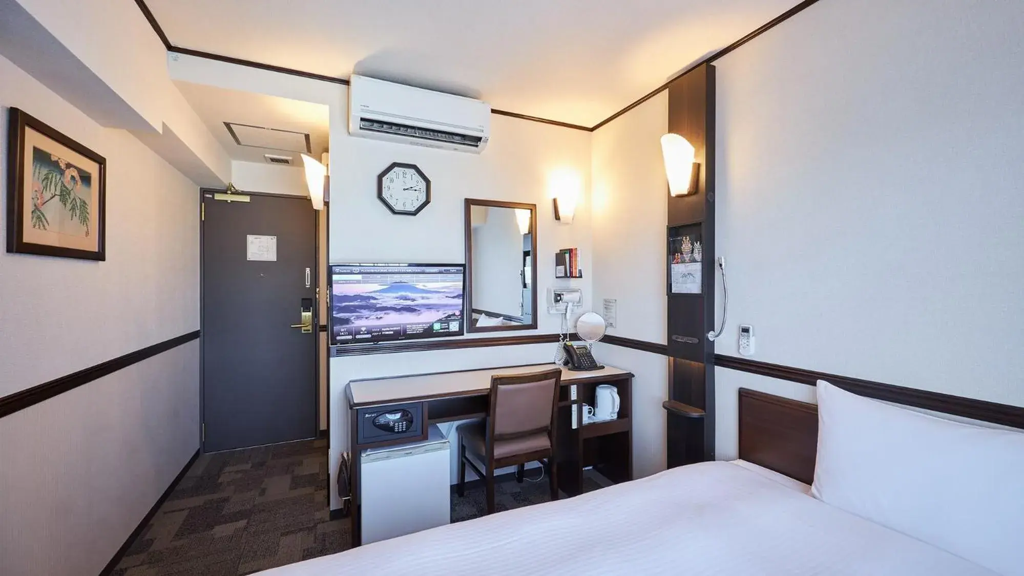 Double Room for Single Use - Smoking in Toyoko Inn Narita Airport Shinkan Double Room for Single Use - Smoking in Toyoko Inn Narita Airport Shinkan