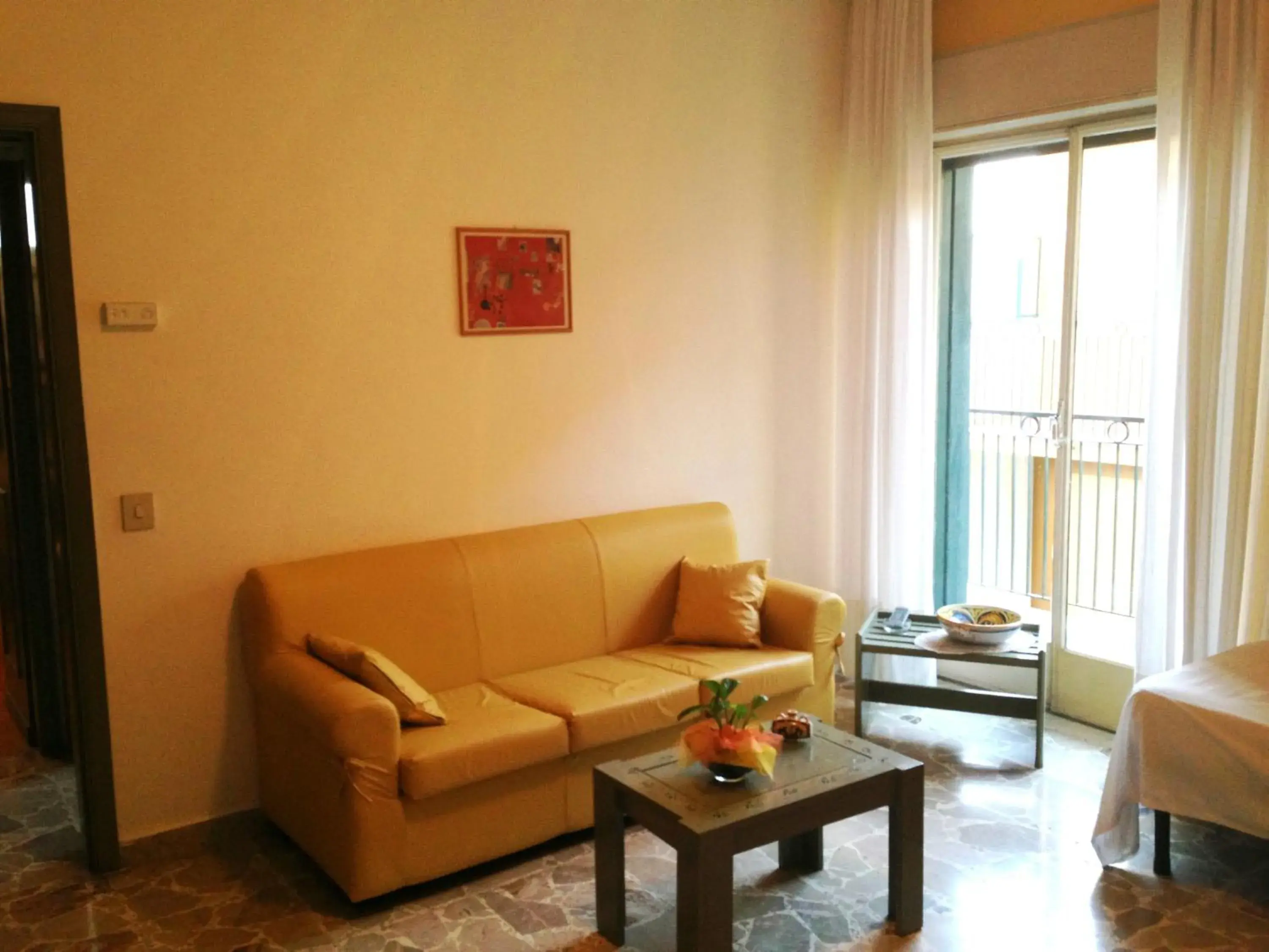 Two-Bedroom Apartment (4 Adults) in Hotel Kennedy Two-Bedroom Apartment (4 Adults) in Hotel Kennedy