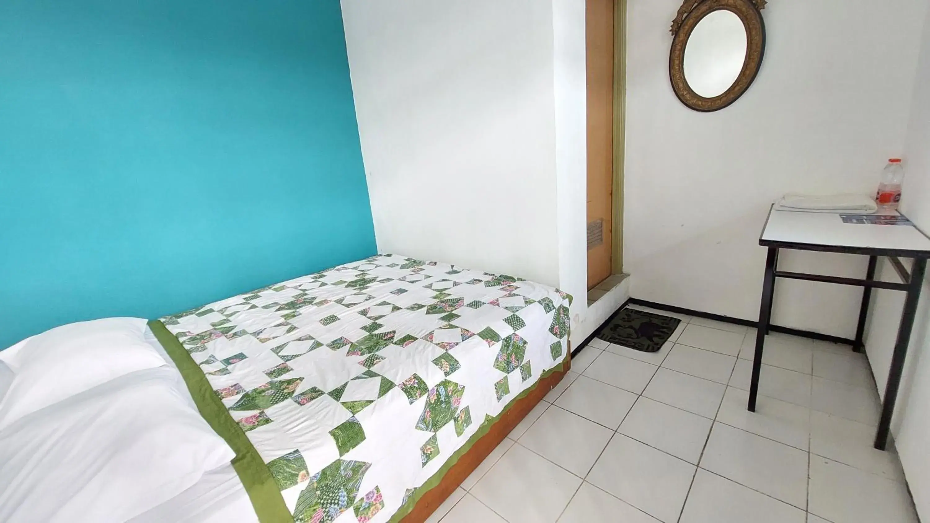 Standard Double Room with Fan in Riche Heritage Hotel Standard Double Room with Fan in Riche Heritage Hotel