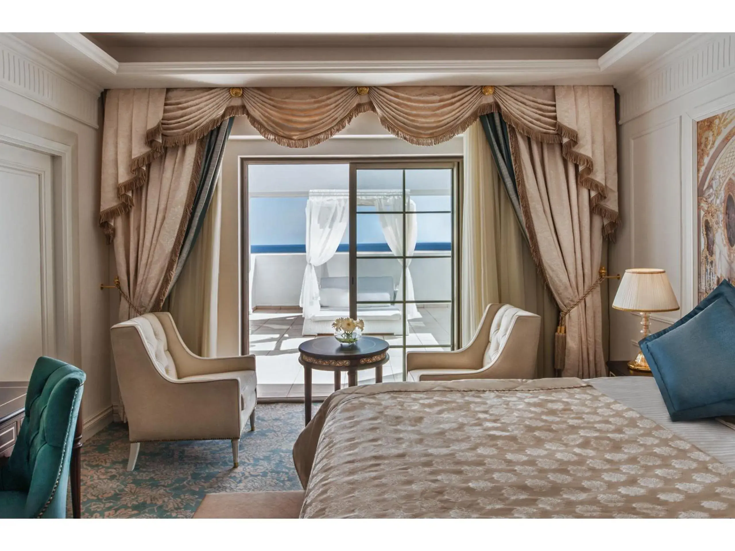 Suite in Kaya Artemis Resort & Casino Suite in Kaya Artemis Resort & Casino