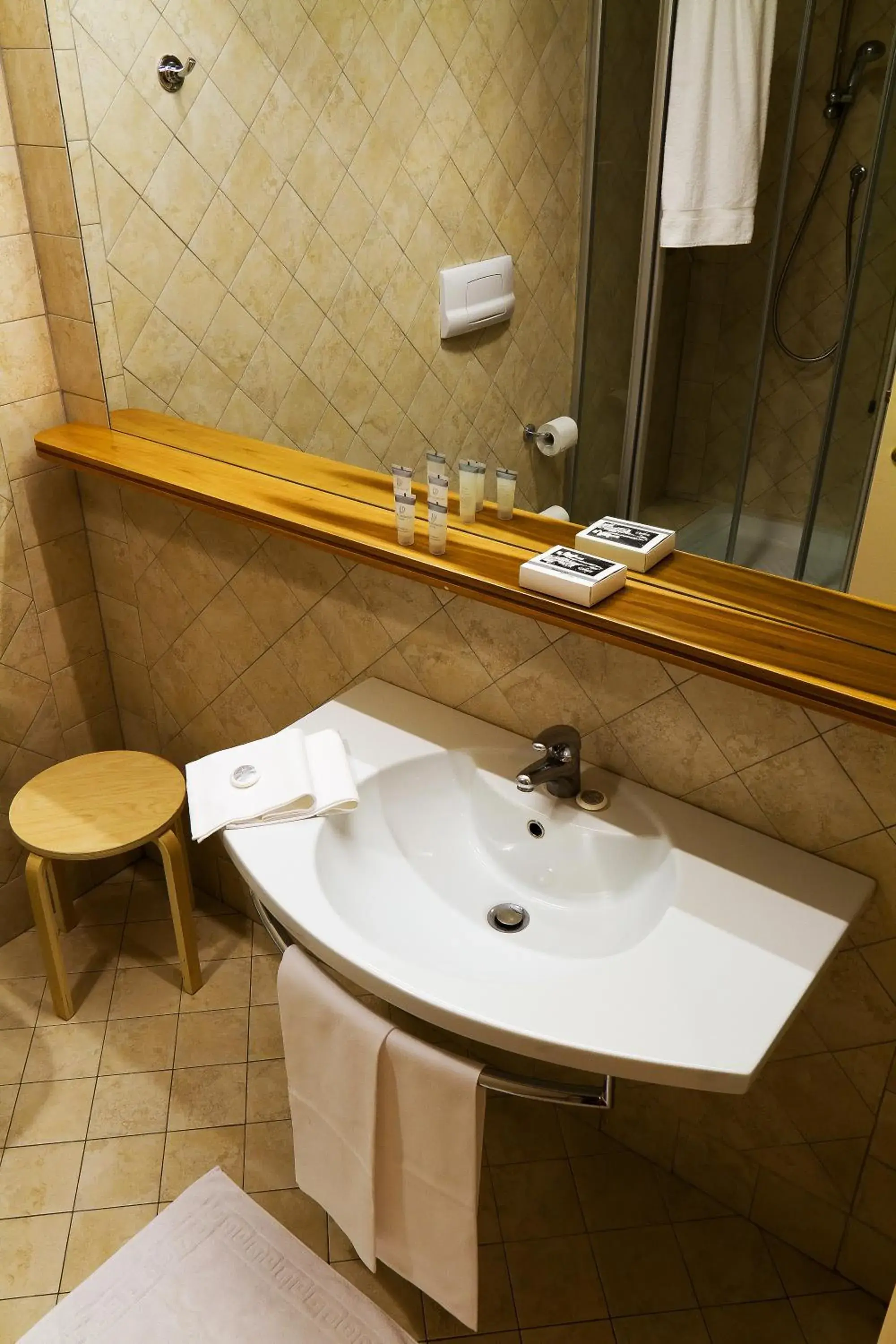 Junior Suite - single occupancy in Hotel dei Duchi Junior Suite - single occupancy in Hotel dei Duchi