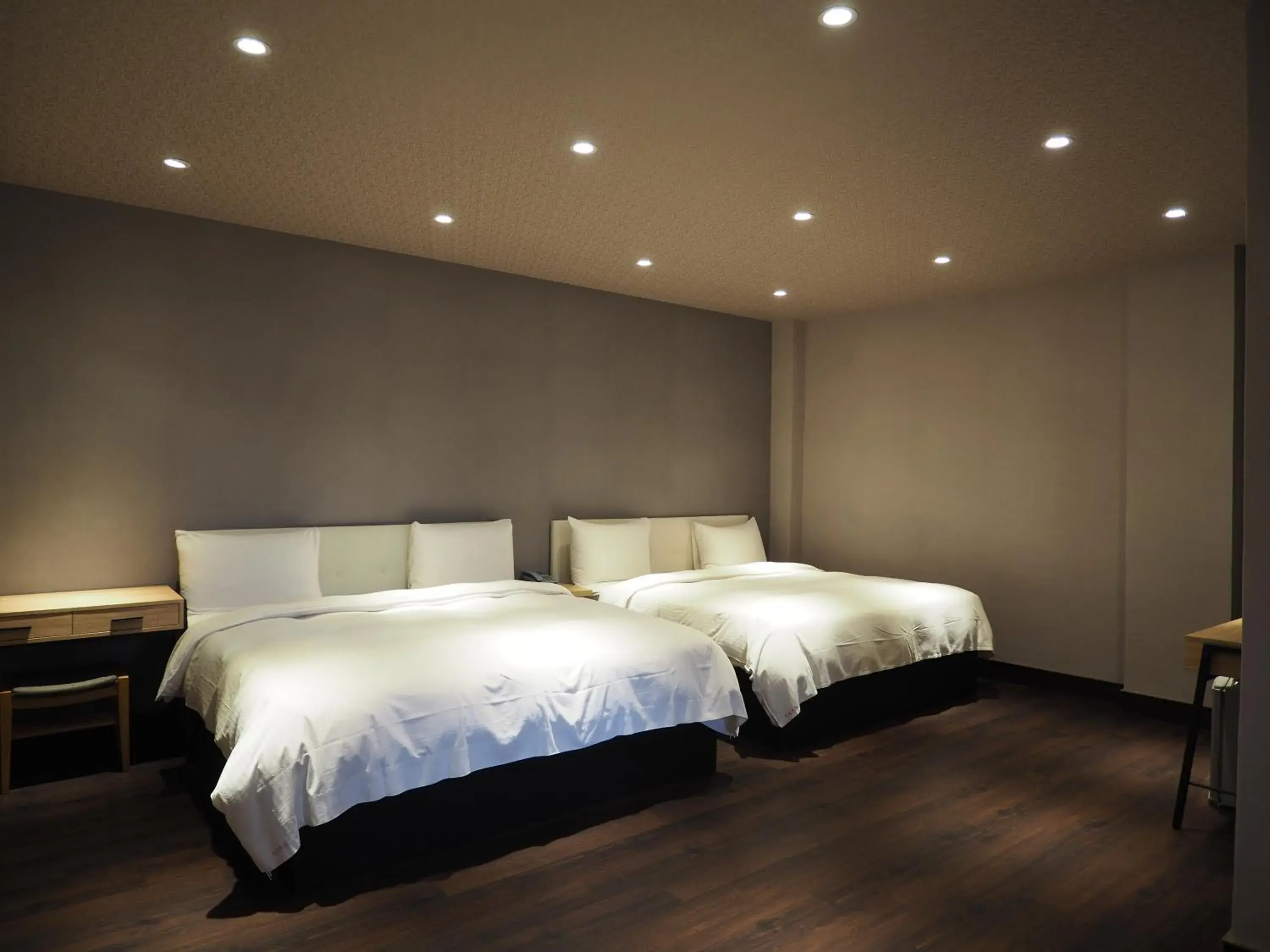 Superior Quadruple Room in Day Chen Hotel Superior Quadruple Room in Day Chen Hotel