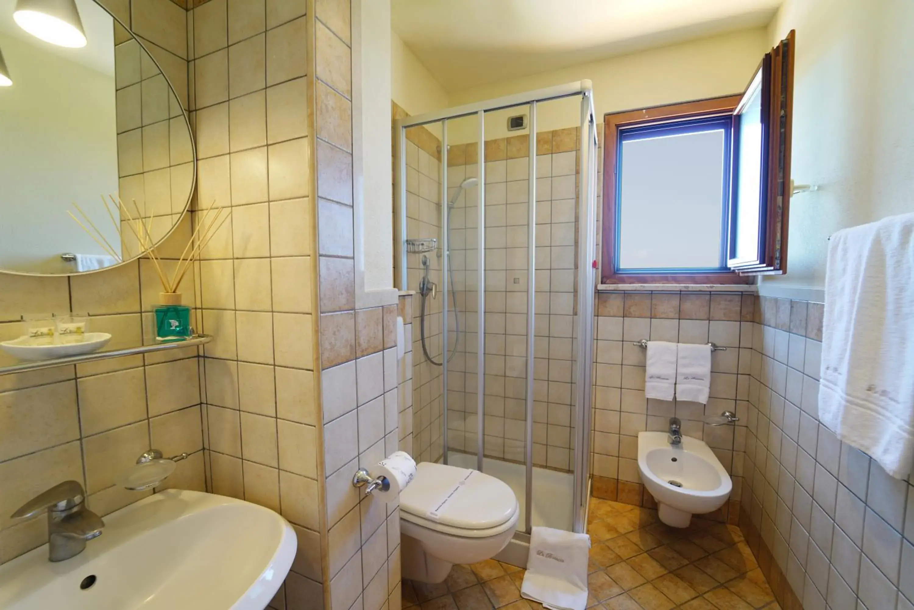 Superior Double or Twin Room in La Bussola Hotel Calabria Superior Double or Twin Room in La Bussola Hotel Calabria