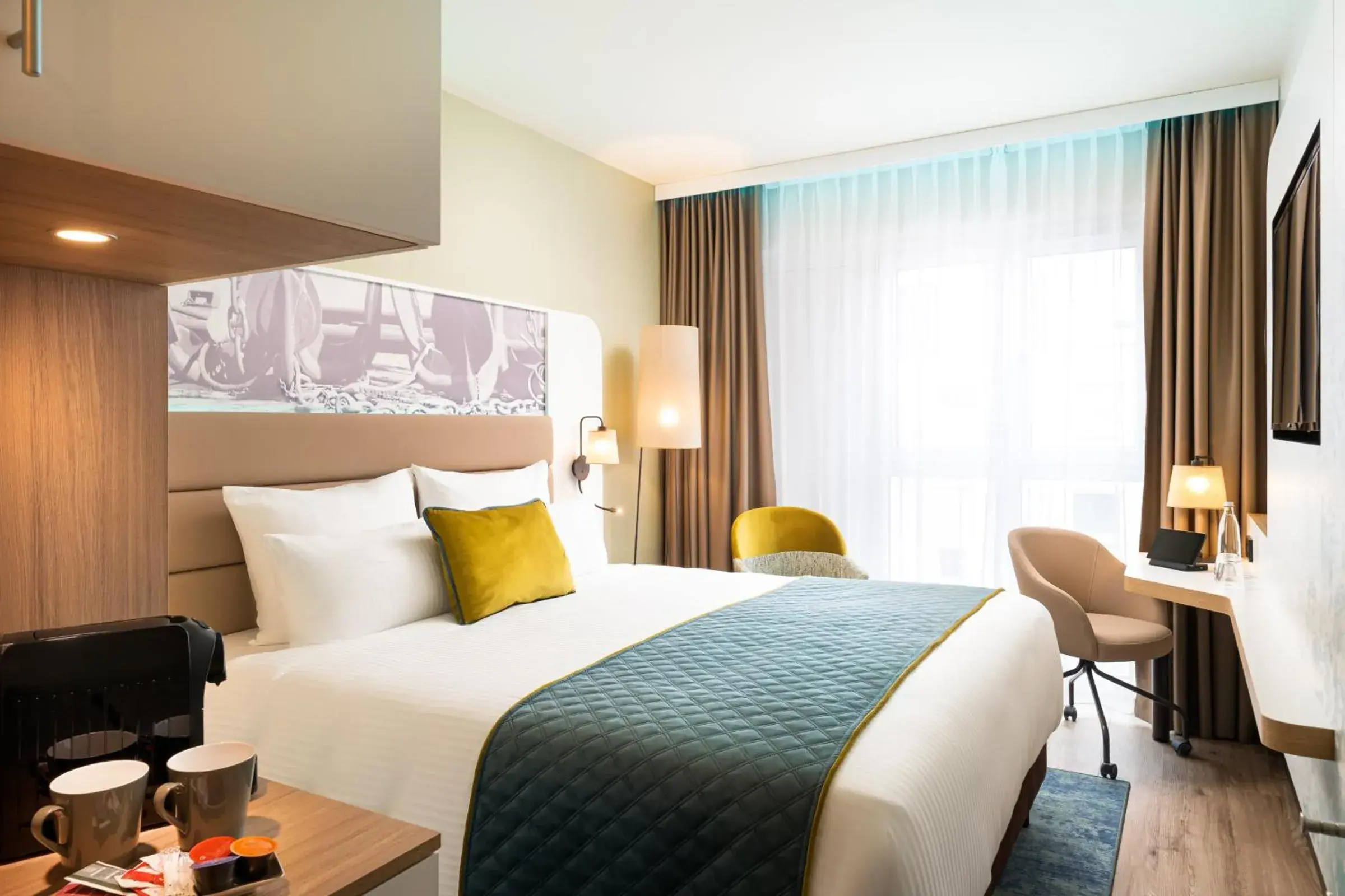 Superior Double Room in Leonardo Hotel Hamburg Altona Superior Double Room in Leonardo Hotel Hamburg Altona