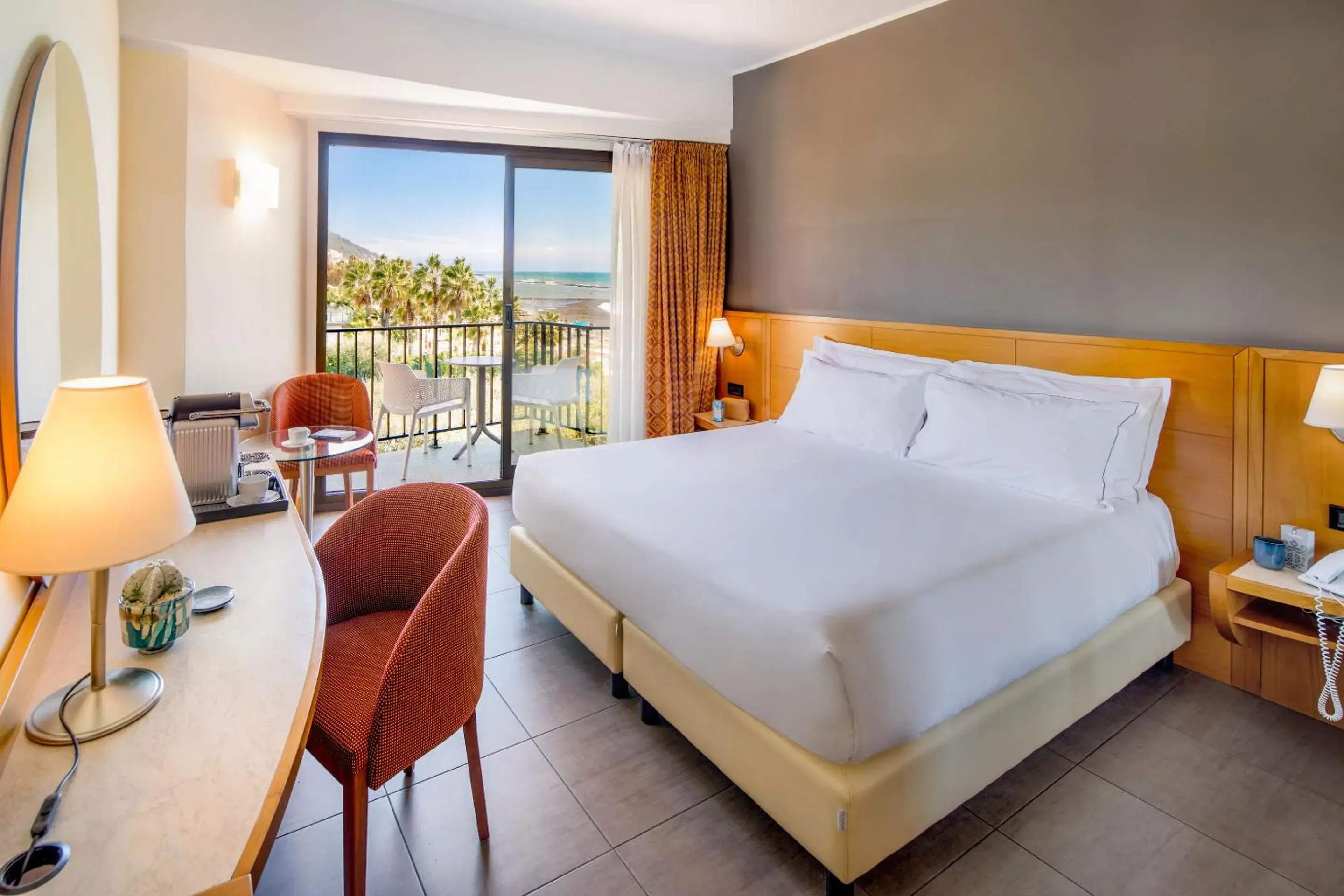 Classic Double Room with Partial Sea View in Grand Hotel Diana Majestic Classic Double Room with Partial Sea View in Grand Hotel Diana Majestic