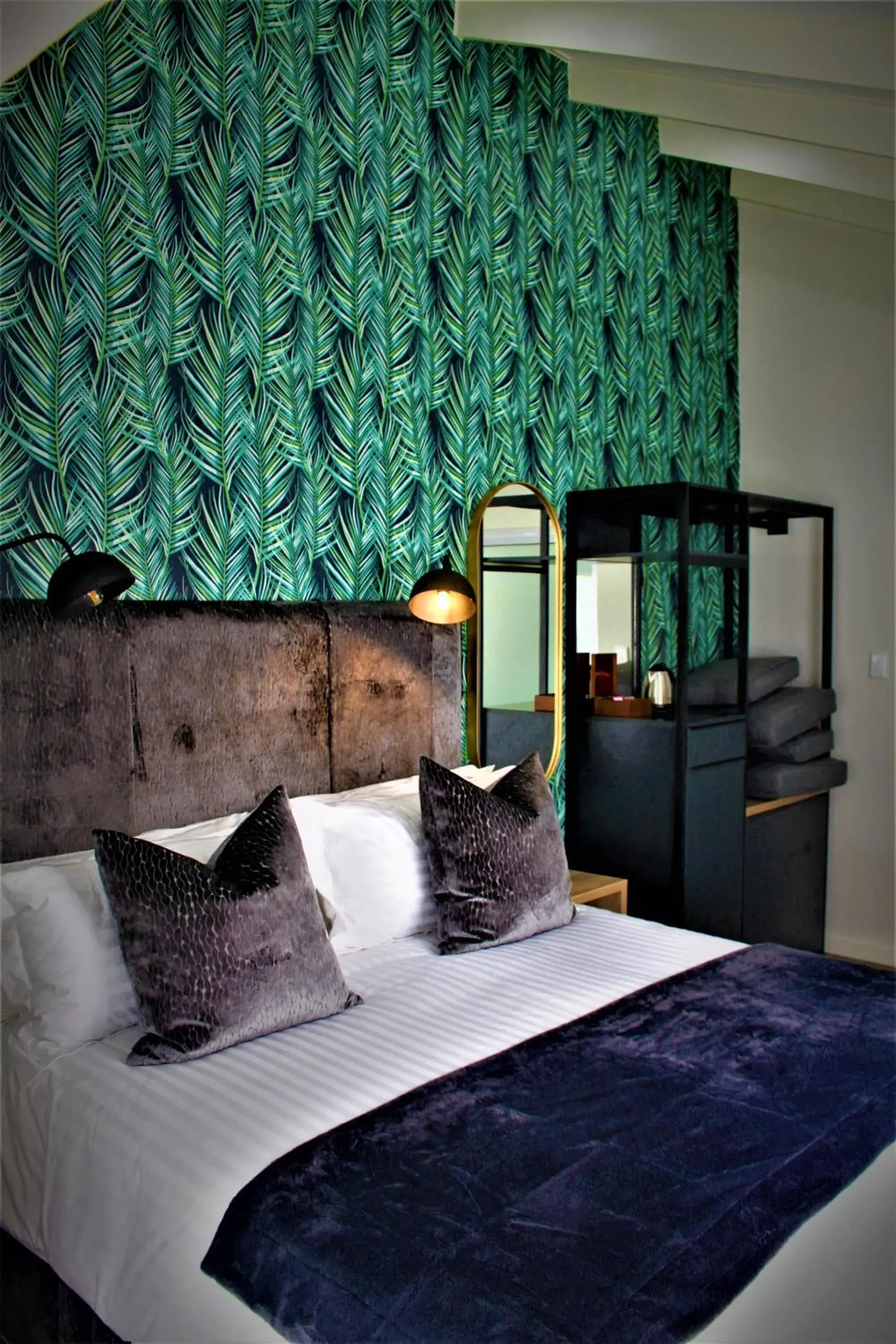 Standard King Room - single occupancy in The Executive Bed and Breakfast Standard King Room - single occupancy in The Executive Bed and Breakfast