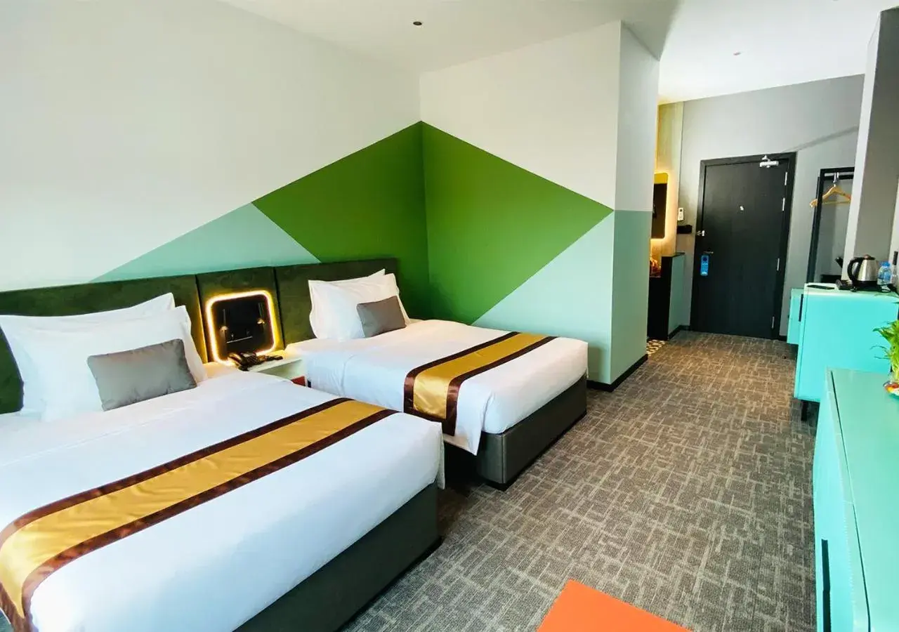 Standard Twin Room with Mountain View in Siha Treasure Hotel Standard Twin Room with Mountain View in Siha Treasure Hotel