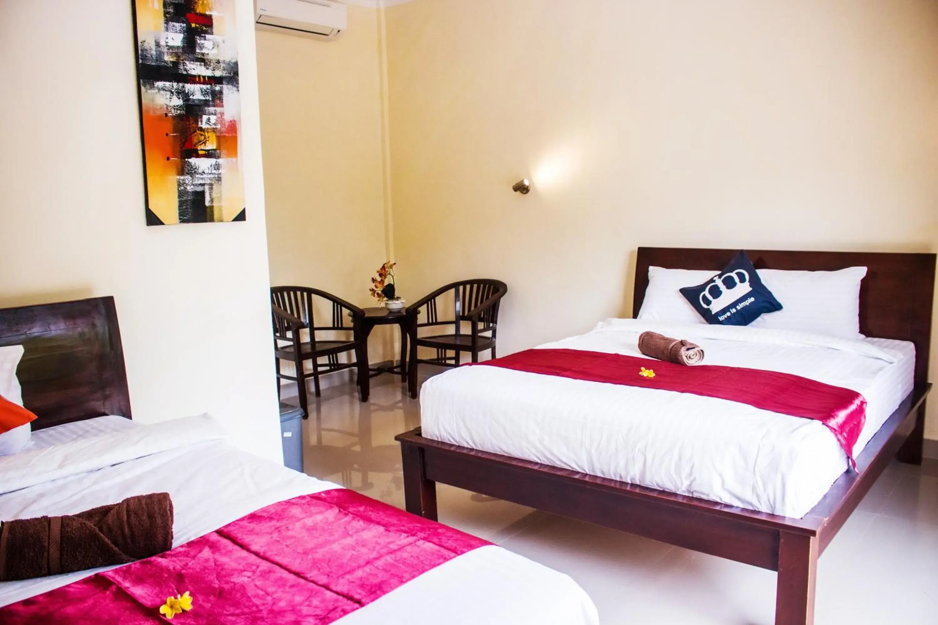 Double or Twin Room with Mountain View - single occupancy in Bali 85 Beach Inn Double or Twin Room with Mountain View - single occupancy in Bali 85 Beach Inn