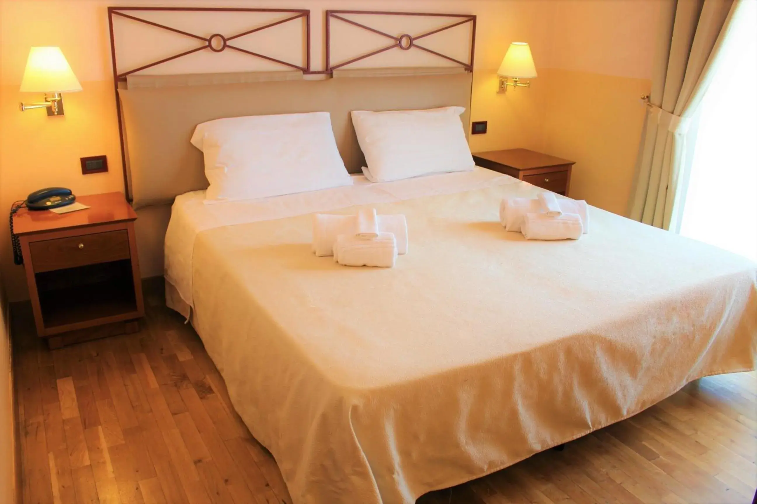 Double Room in Hotel Semifonte Double Room in Hotel Semifonte